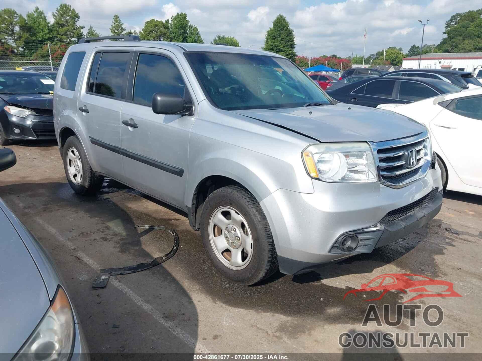 HONDA PILOT 2015 - 5FNYF3H28FB011735