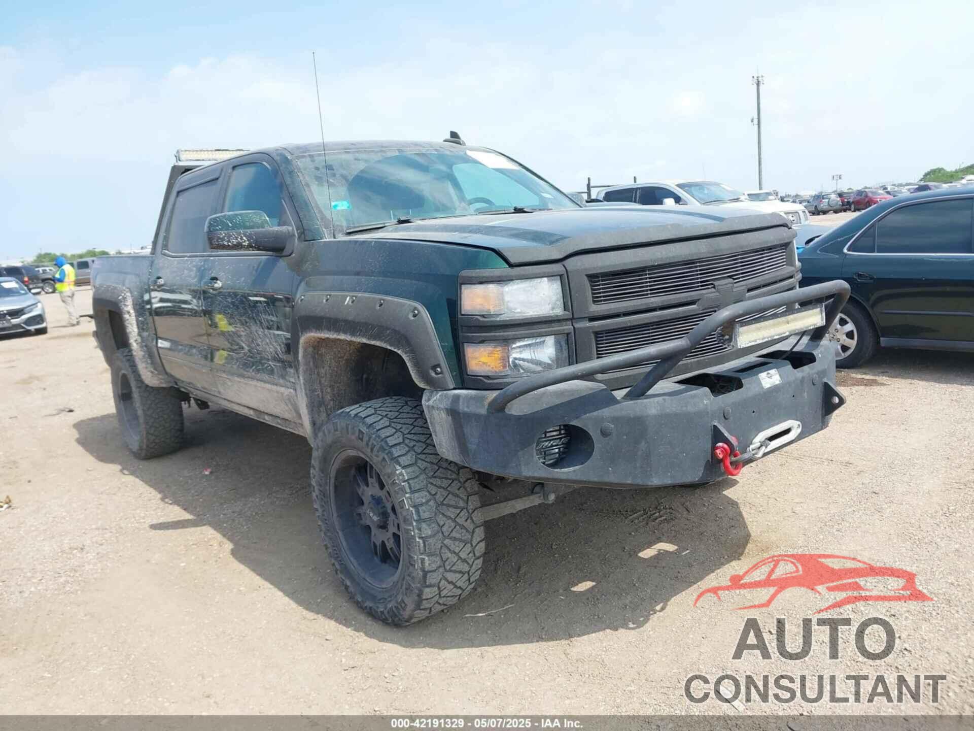 CHEVROLET SILVERADO 1500 2015 - 3GCUKRECXFG104745
