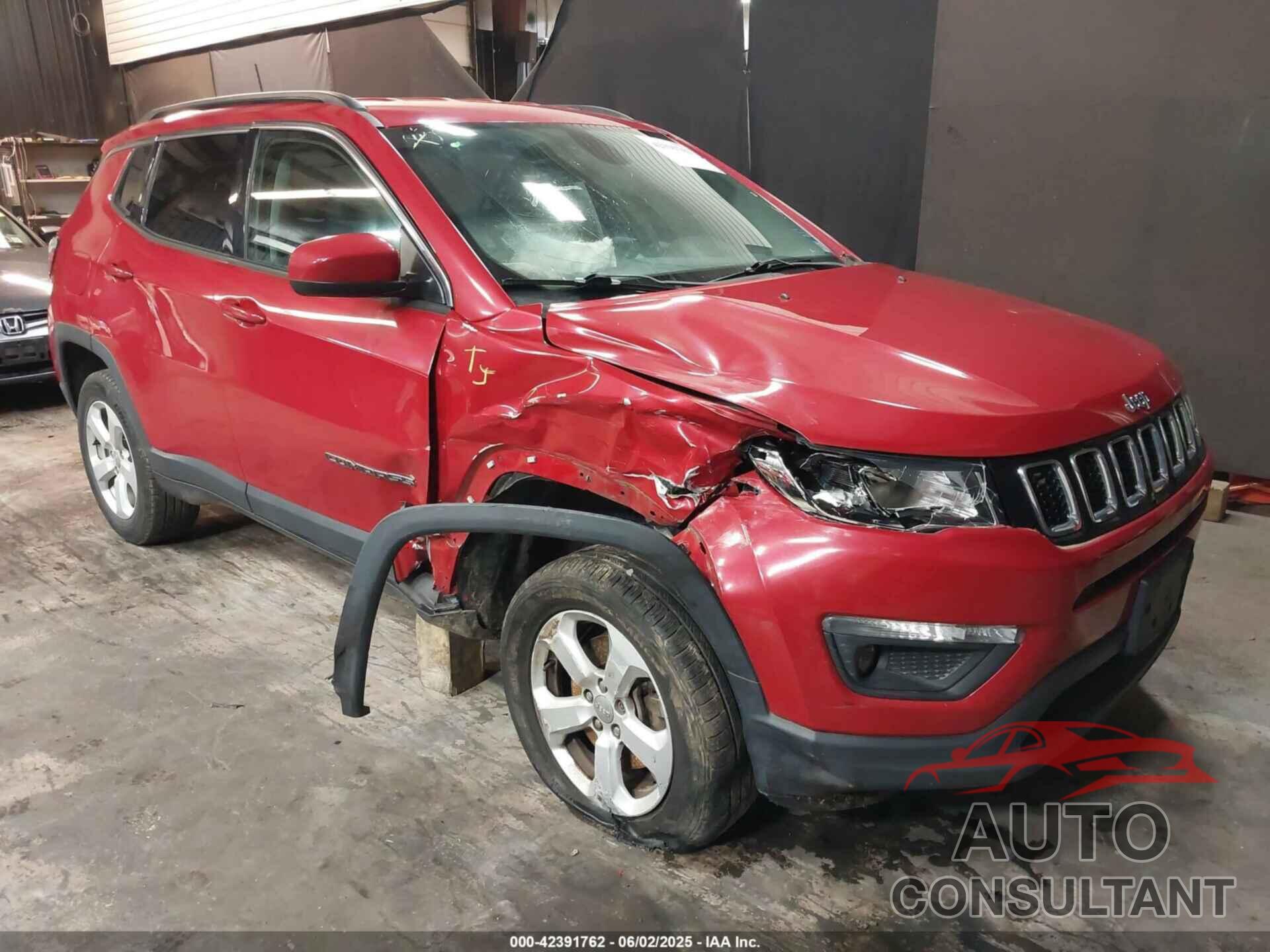 JEEP COMPASS 2018 - 3C4NJDBB7JT114185