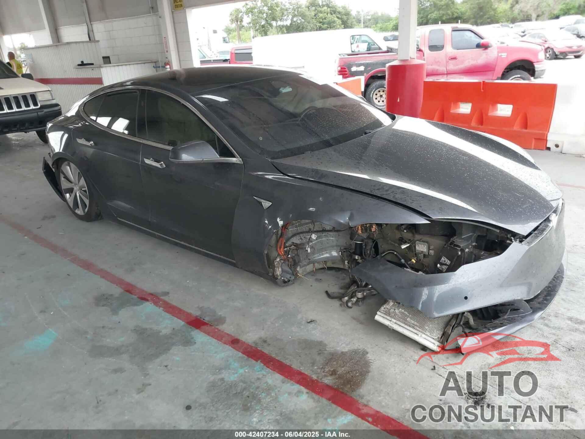 TESLA MODEL S 2021 - 5YJSA1E28MF421655