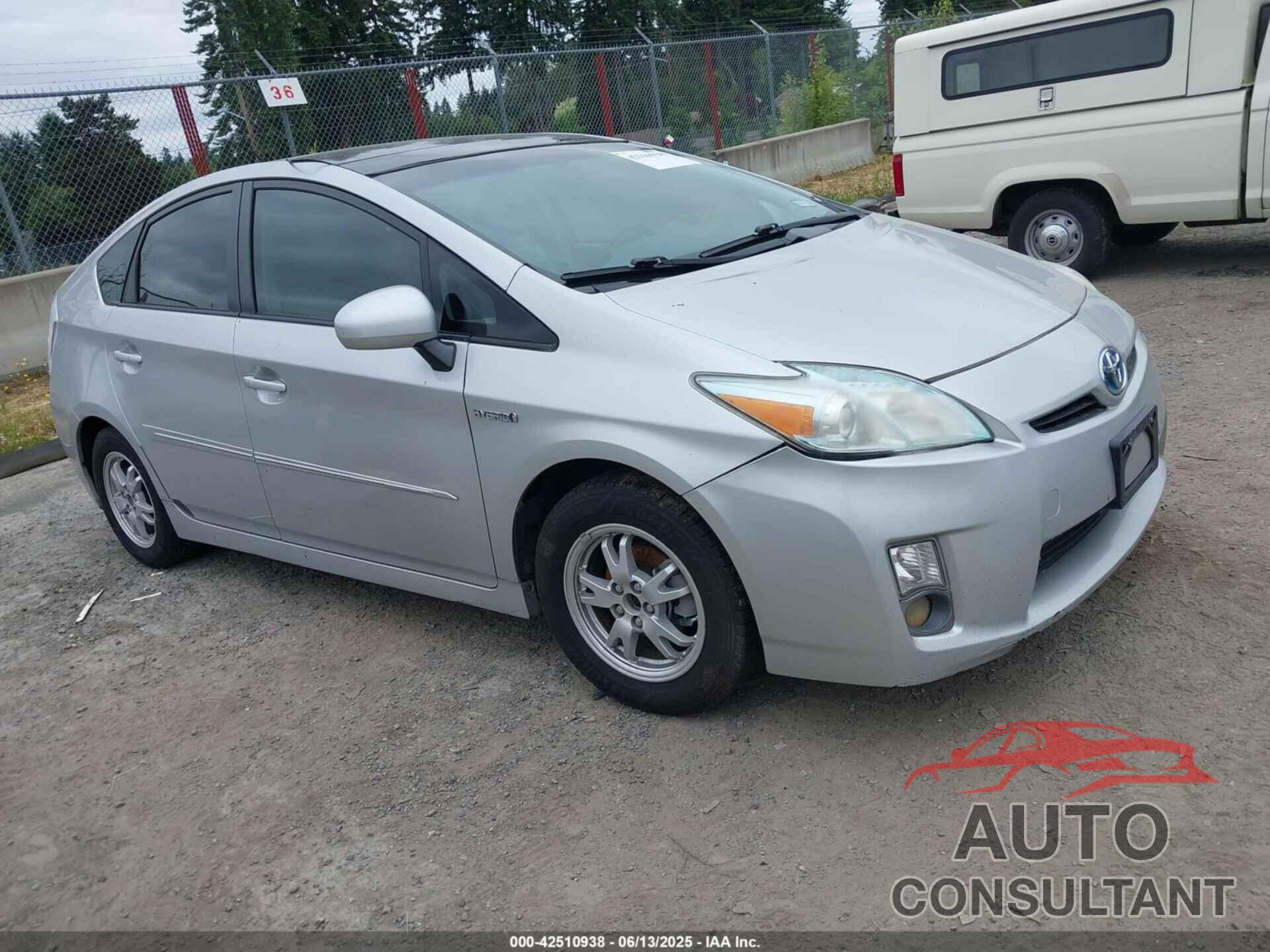 TOYOTA PRIUS 2011 - JTDKN3DU3B1443667