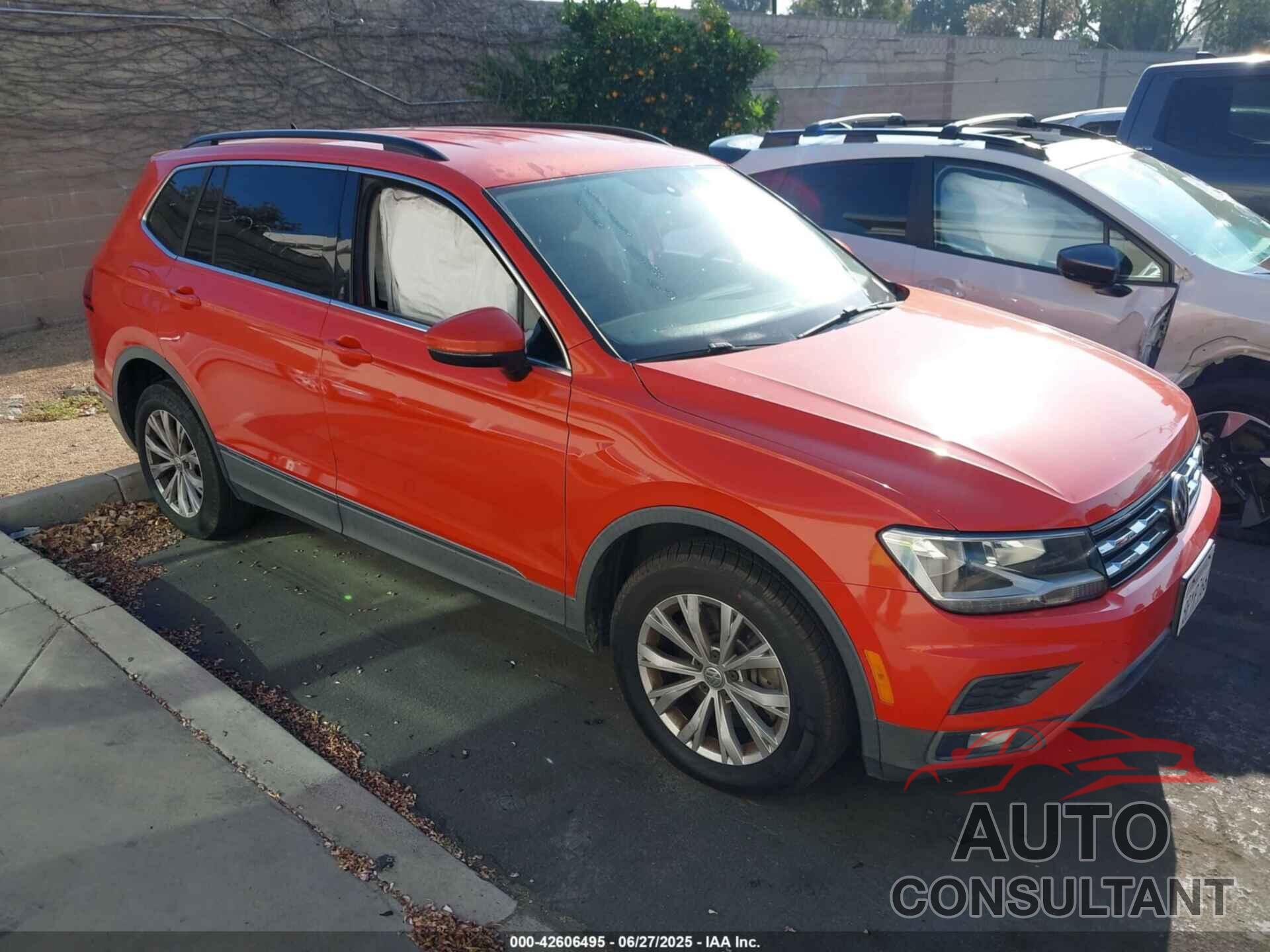 VOLKSWAGEN TIGUAN 2018 - 3VV3B7AX9JM001322