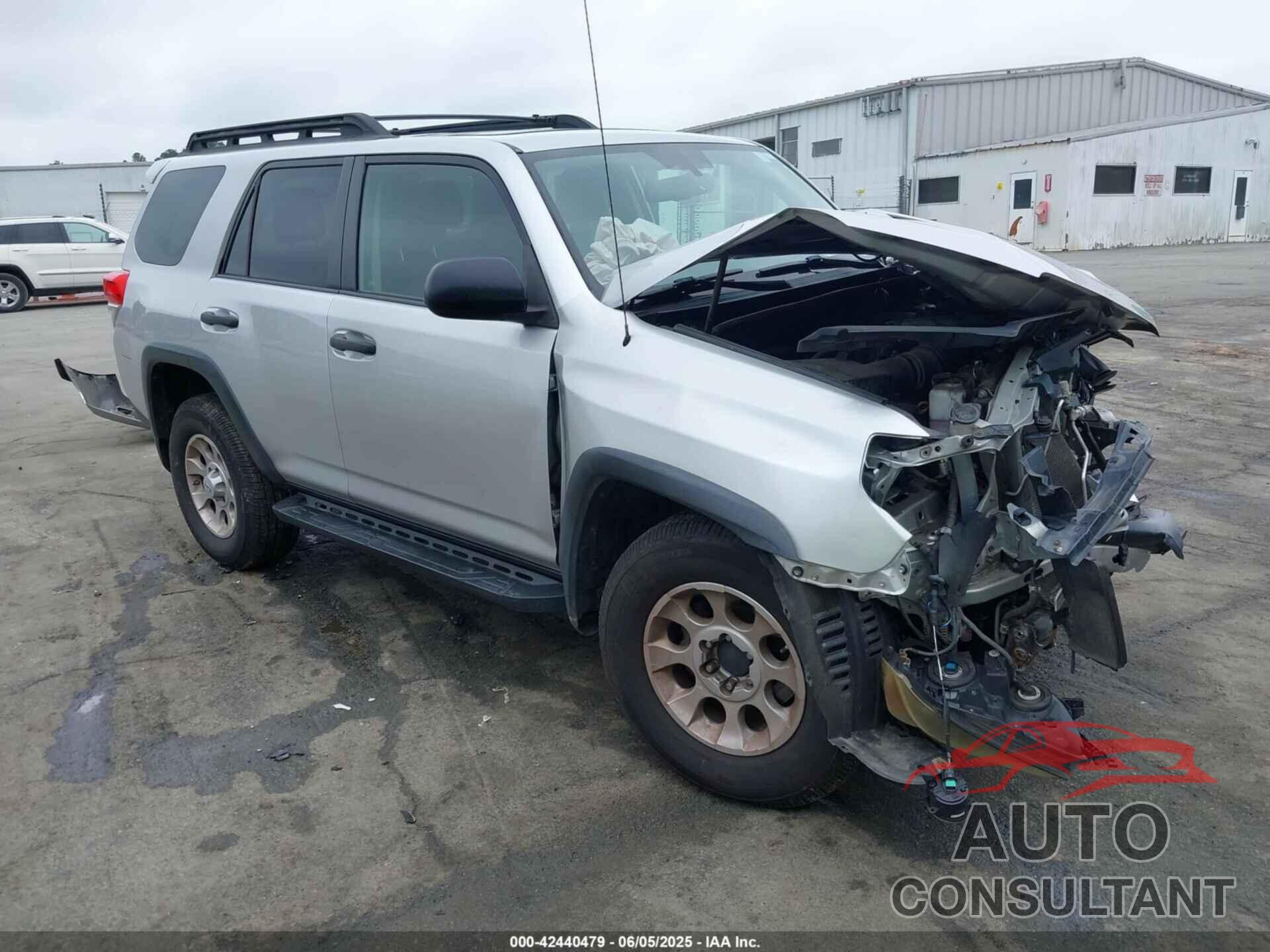 TOYOTA 4RUNNER 2011 - JTEBU5JR3B5051534