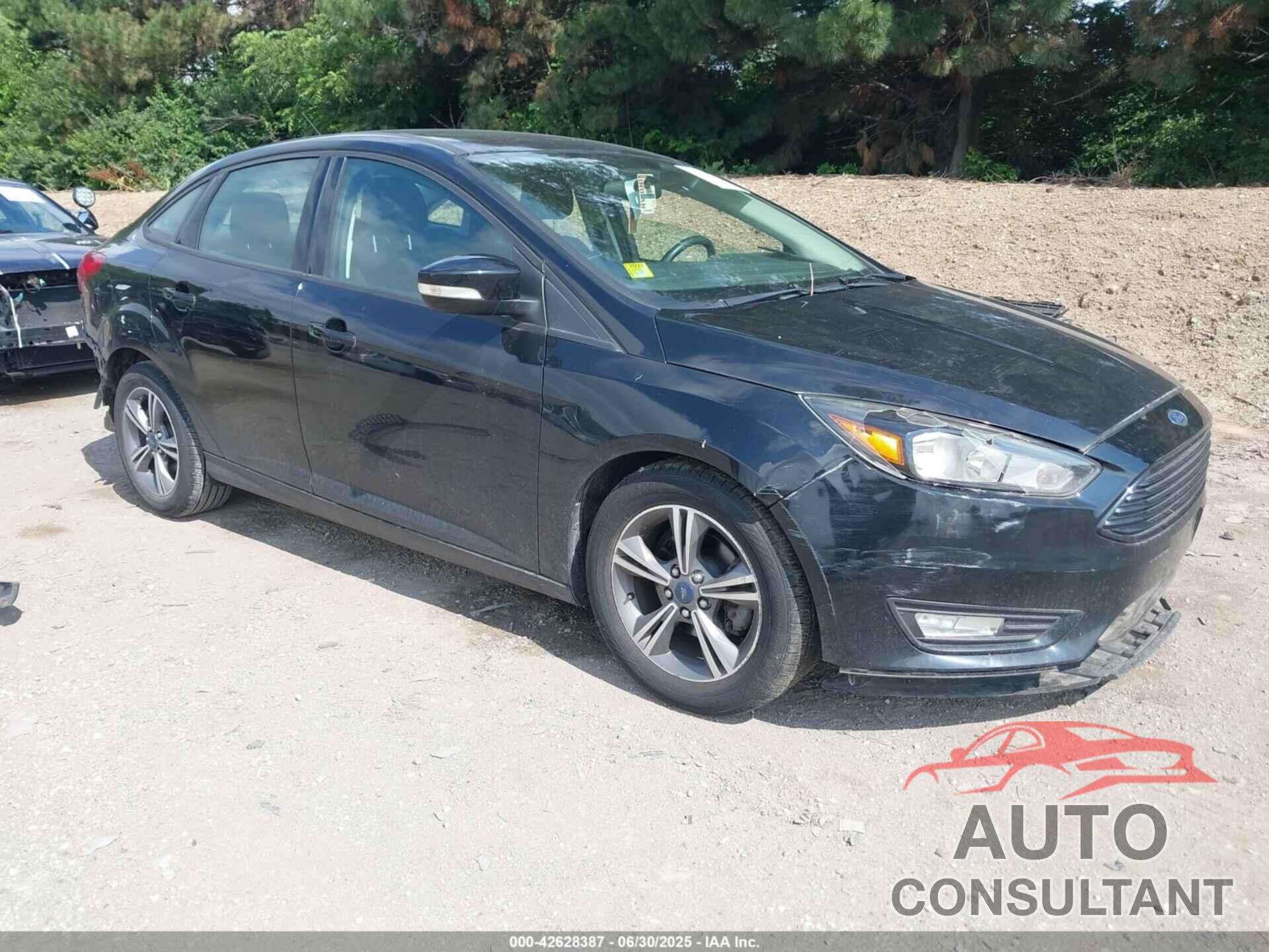 FORD FOCUS 2018 - 1FADP3FE8JL222356