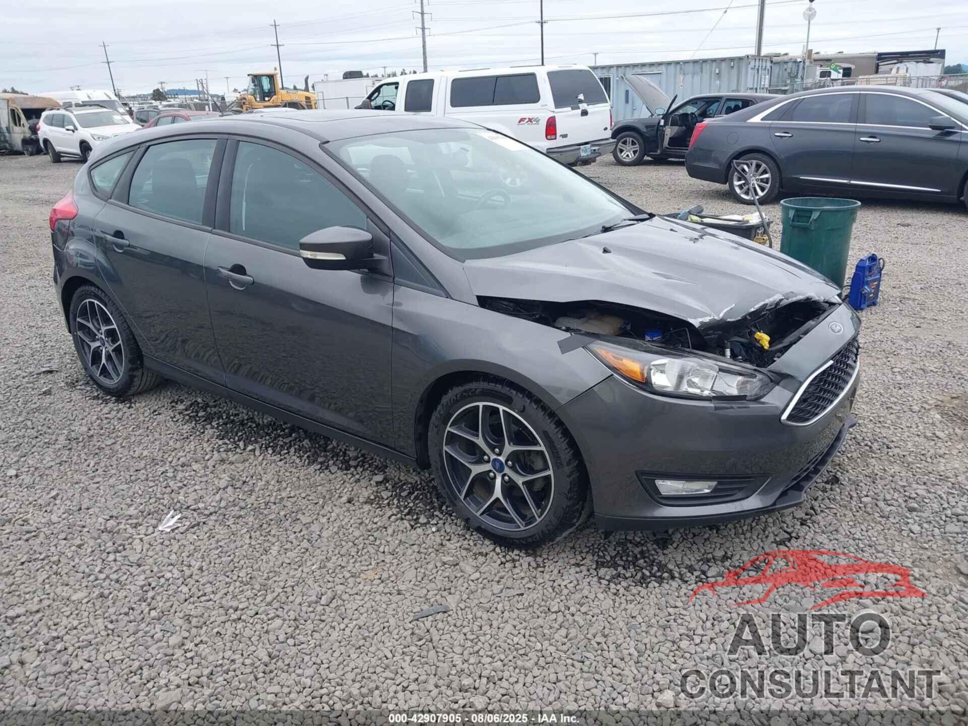 FORD FOCUS 2017 - 1FADP3M23HL255476
