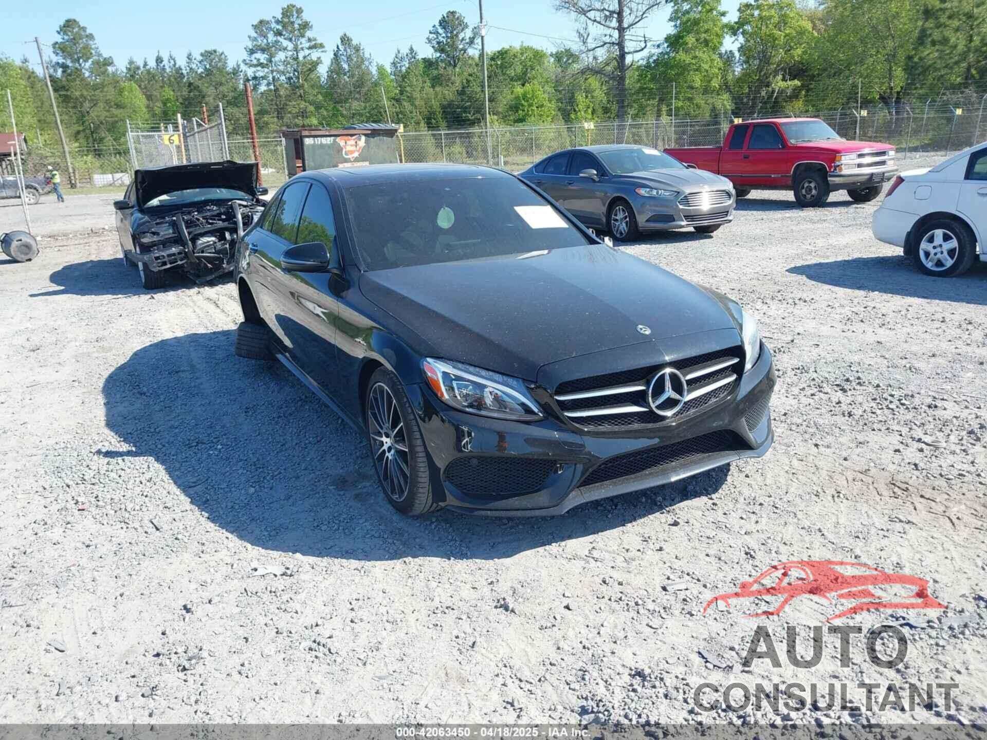 MERCEDES-BENZ C 300 2018 - 55SWF4JB7JU249395