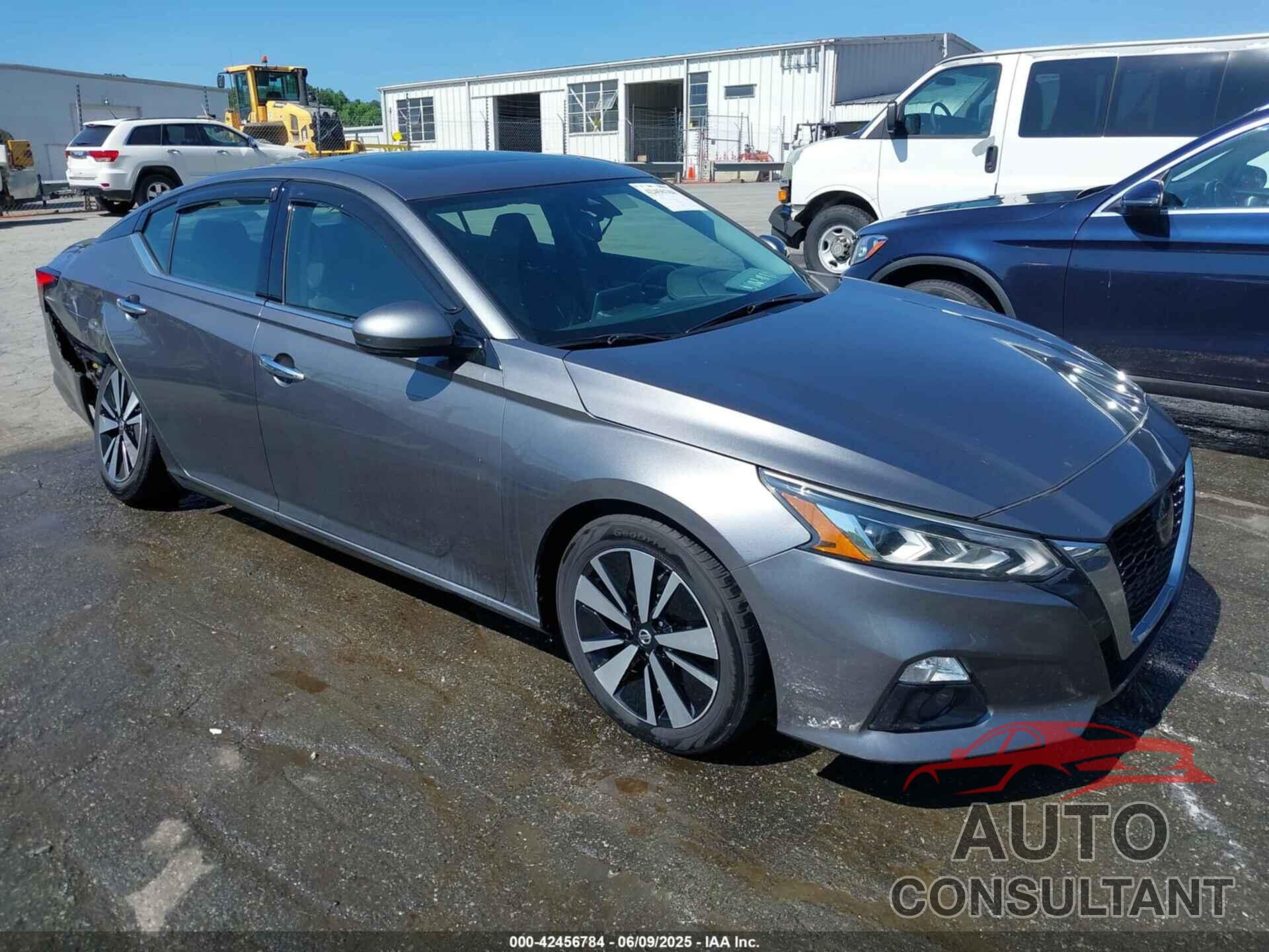 NISSAN ALTIMA 2019 - 1N4BL4EV3KC209364