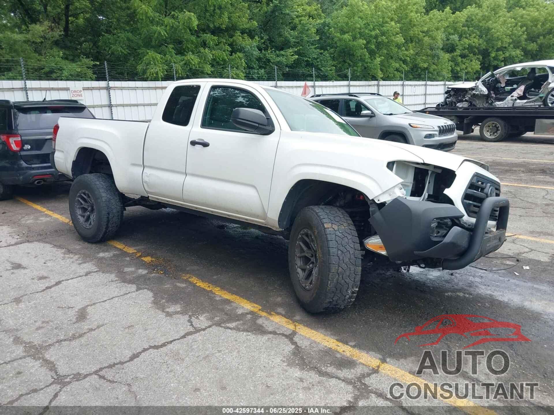 TOYOTA TACOMA 2019 - 5TFRX5GN3KX136098