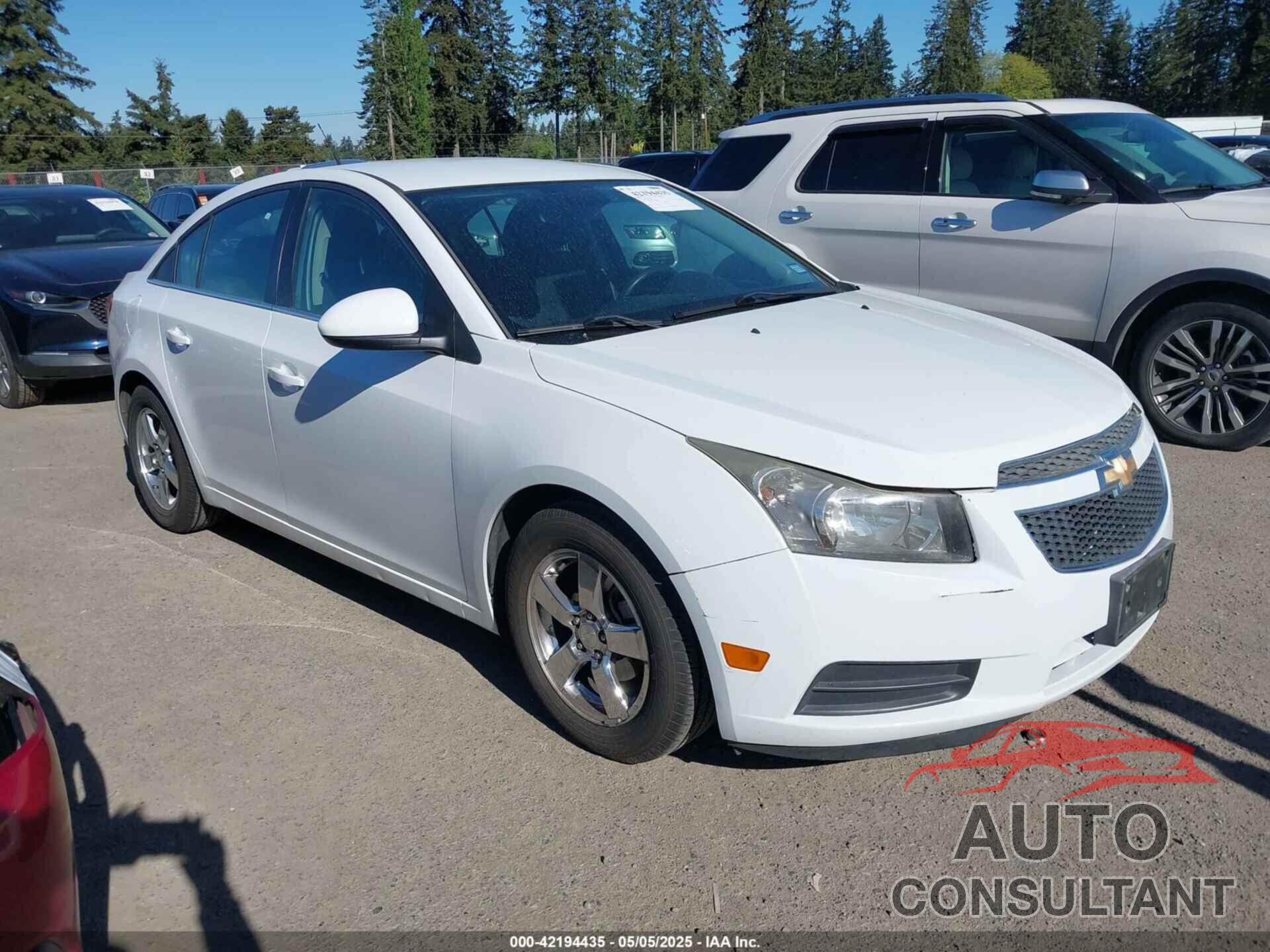 CHEVROLET CRUZE 2014 - 1G1PC5SB0E7476113