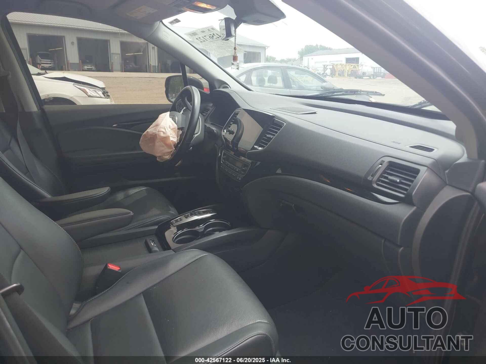 HONDA PILOT 2021 - 5FNYF6H92MB000922