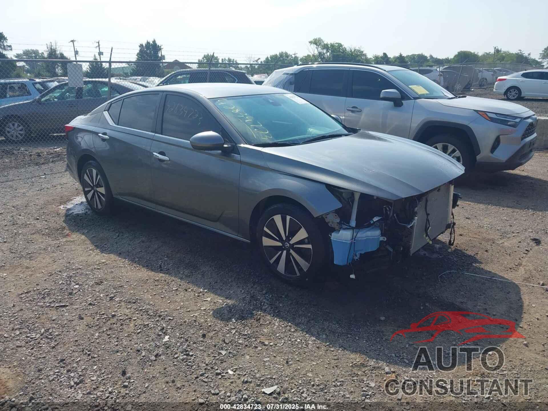 NISSAN ALTIMA 2022 - 1N4BL4DV7NN381083