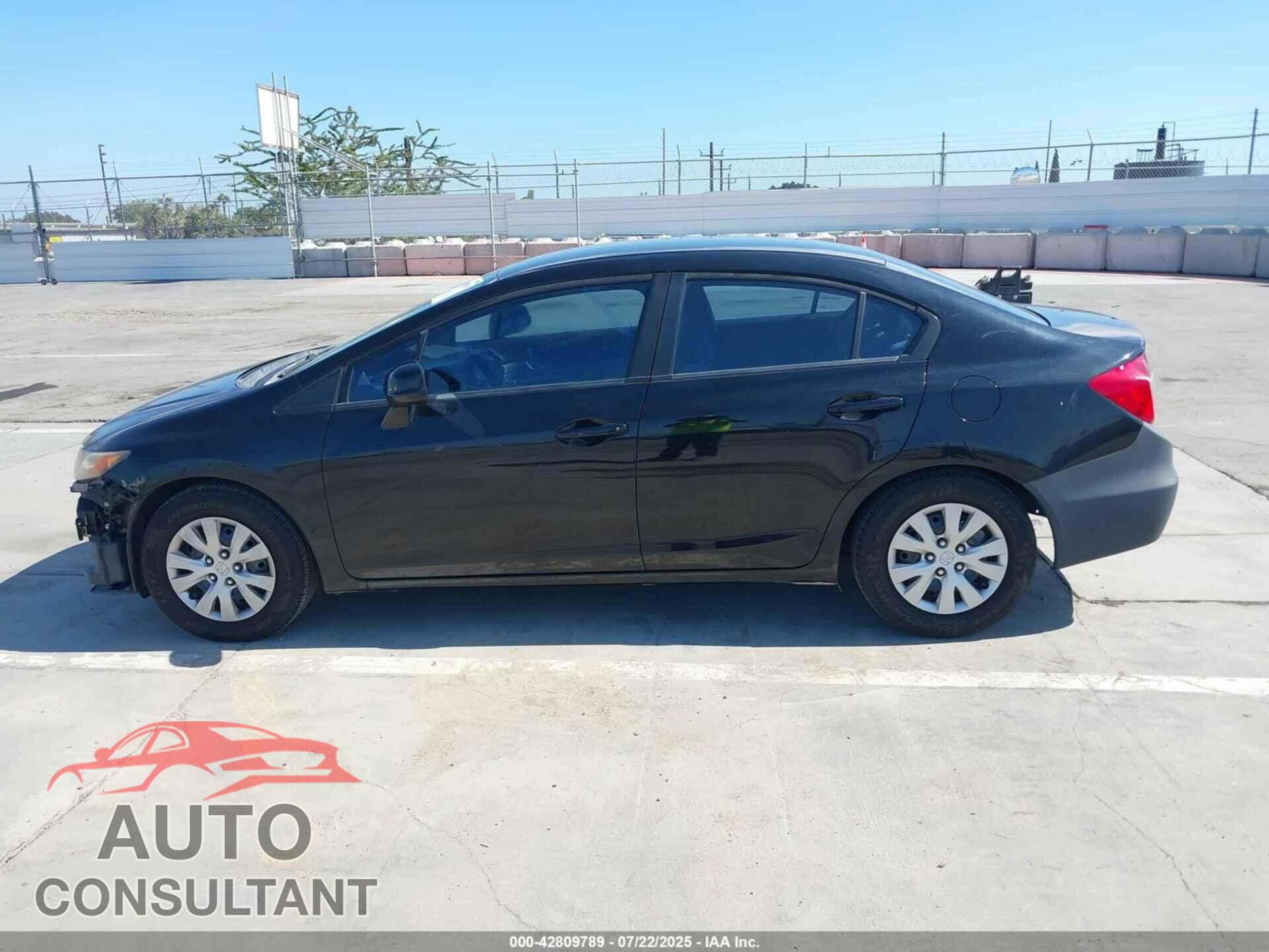 HONDA CIVIC 2012 - 19XFB2F58CE373172
