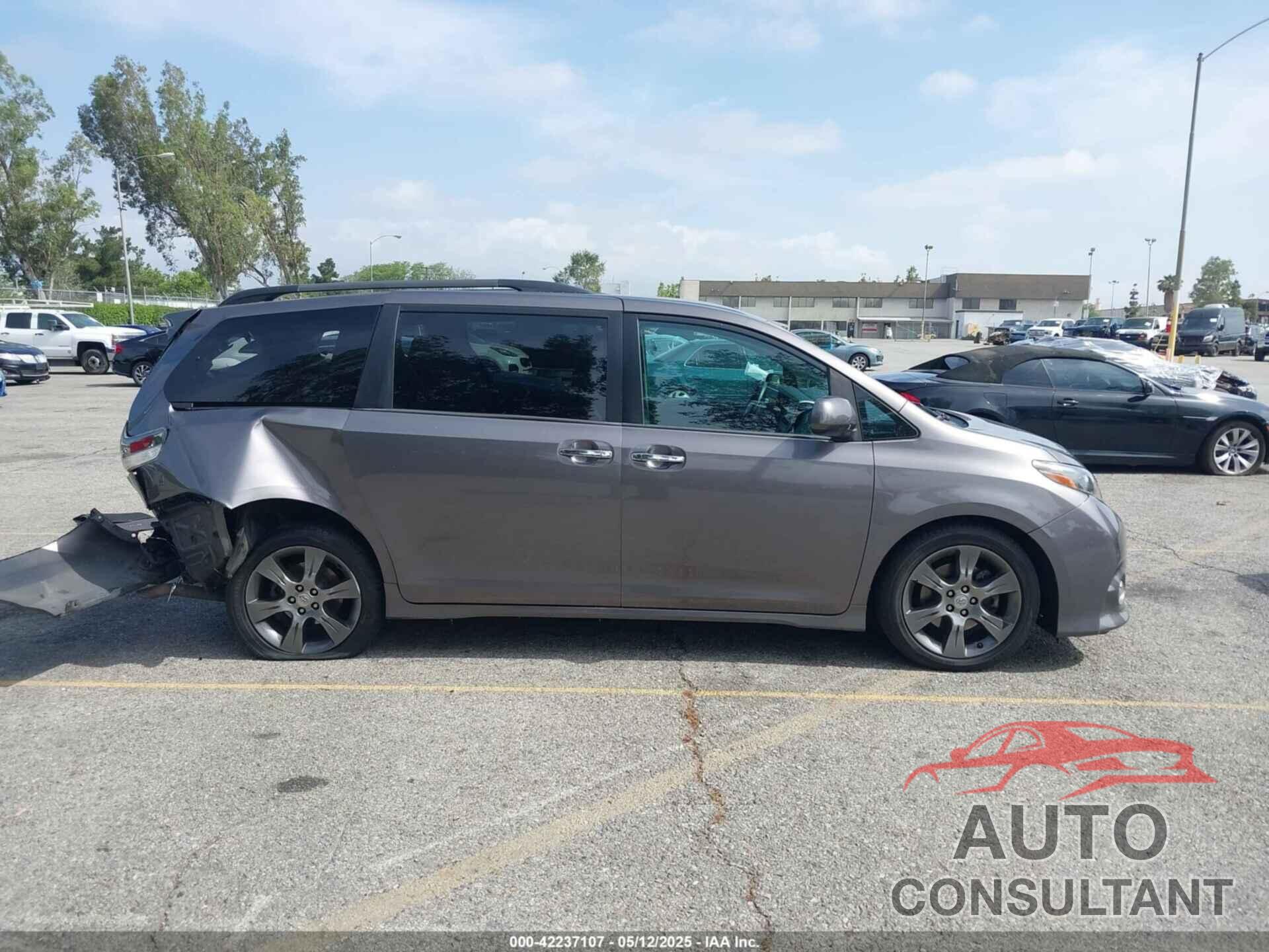 TOYOTA SIENNA 2015 - 5TDXK3DCXFS680767