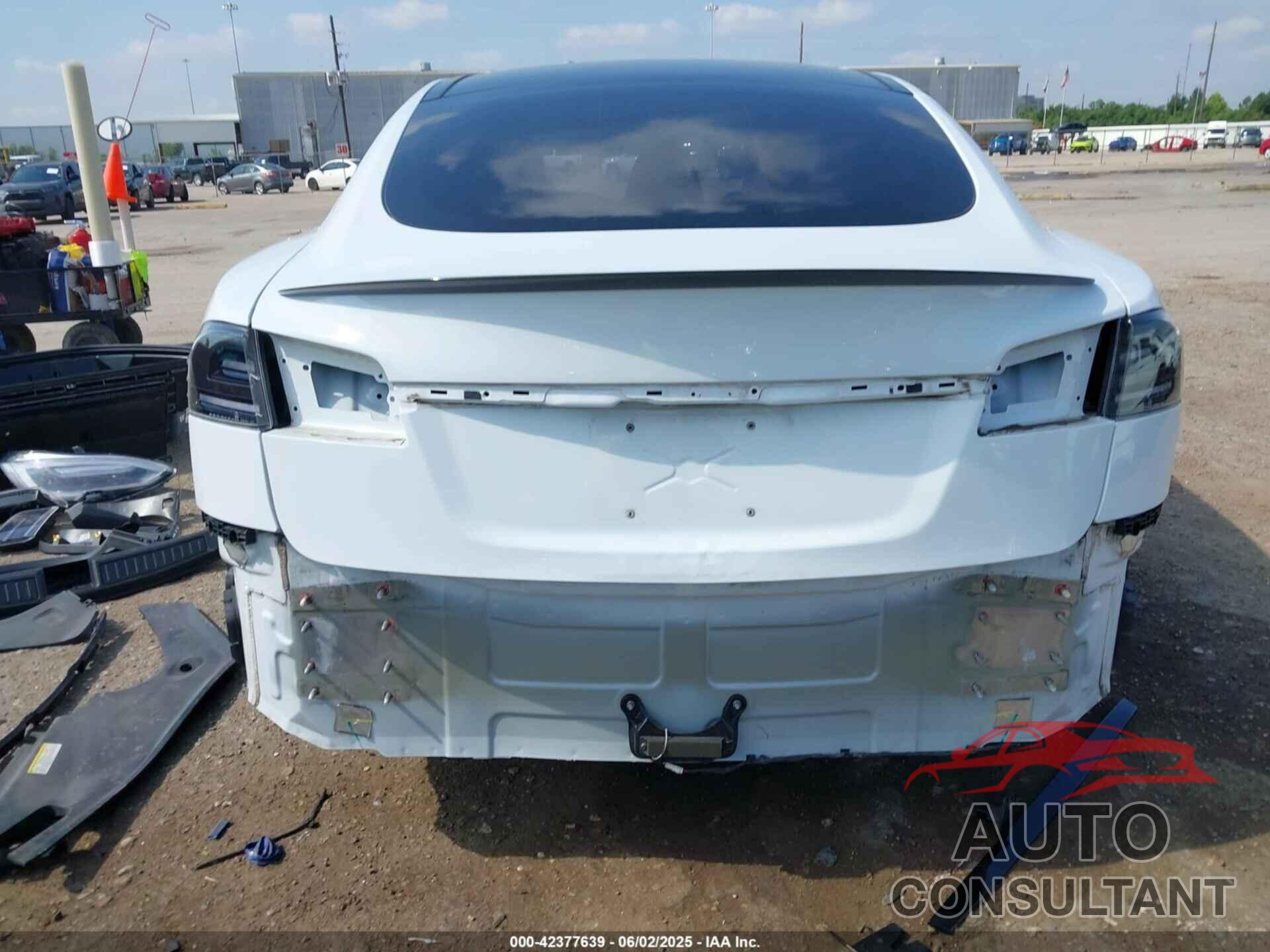 TESLA MODEL S 2016 - 5YJSA1E11GF159425