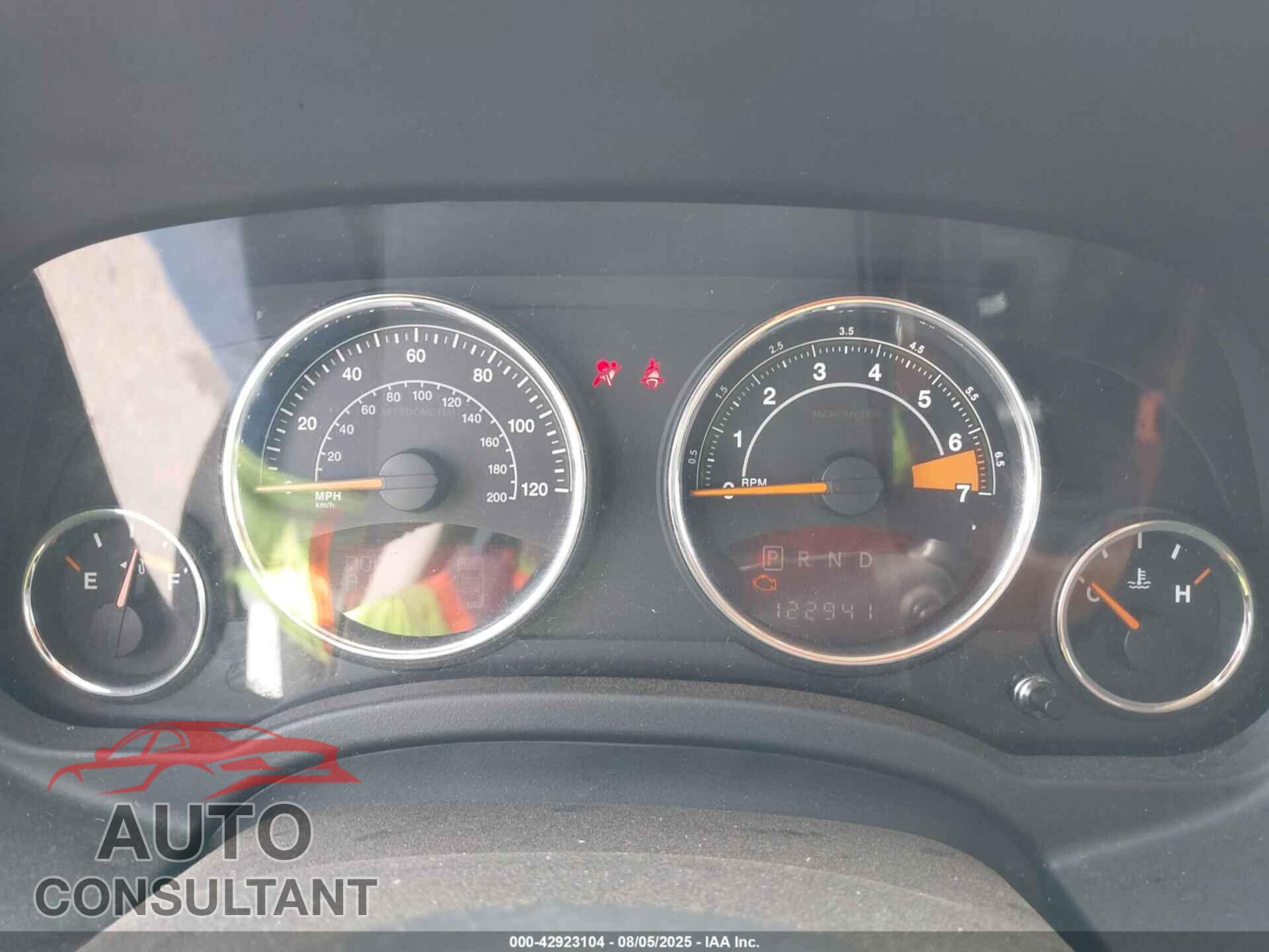 JEEP COMPASS 2014 - 1C4NJDCB3ED705057