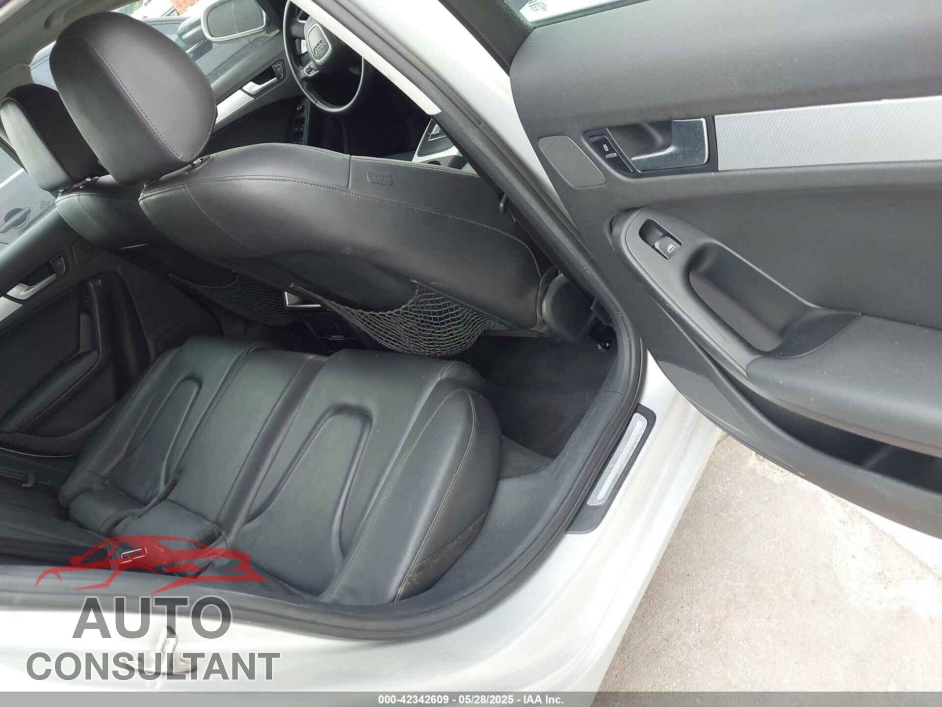 AUDI A4 2012 - WAUBFAFL3CA024304