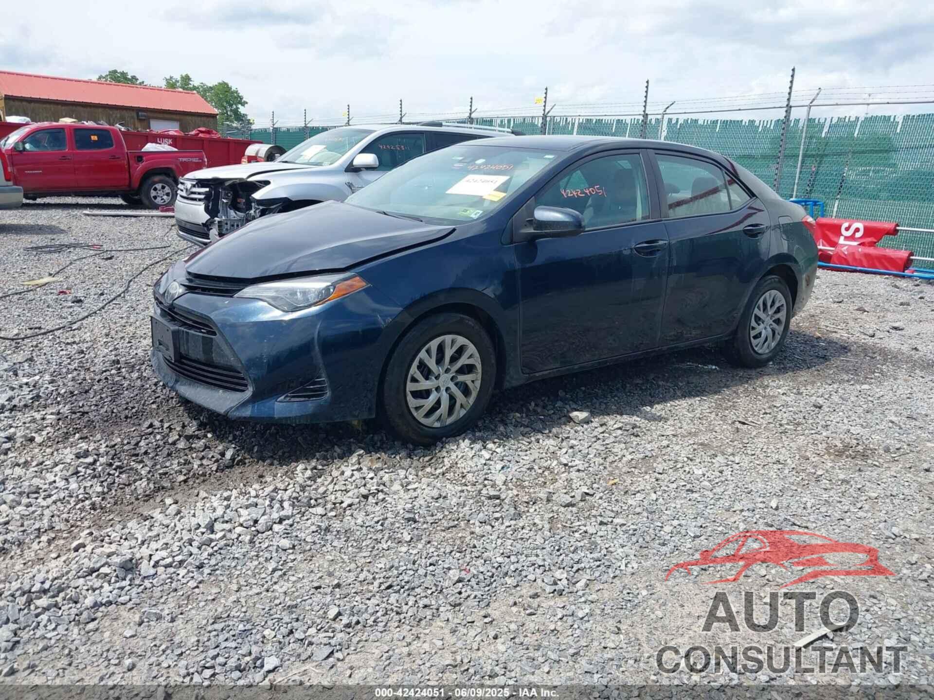 TOYOTA COROLLA 2019 - 2T1BURHE2KC134275
