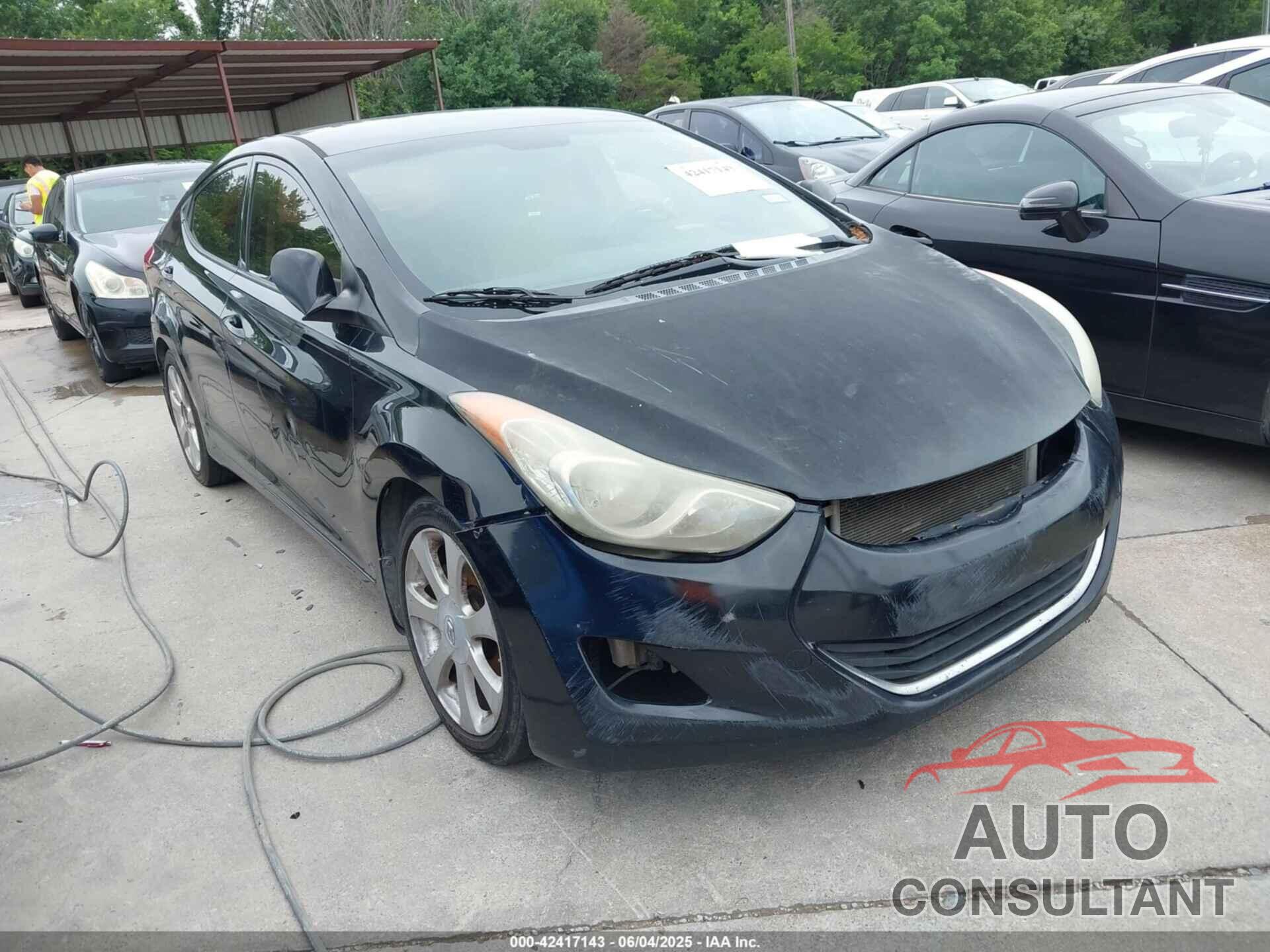 HYUNDAI ELANTRA 2013 - 5NPDH4AE2DH401019