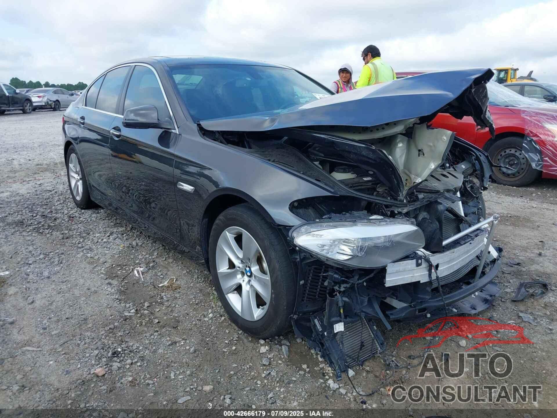 BMW 528I 2013 - WBAXG5C5XDDY34559