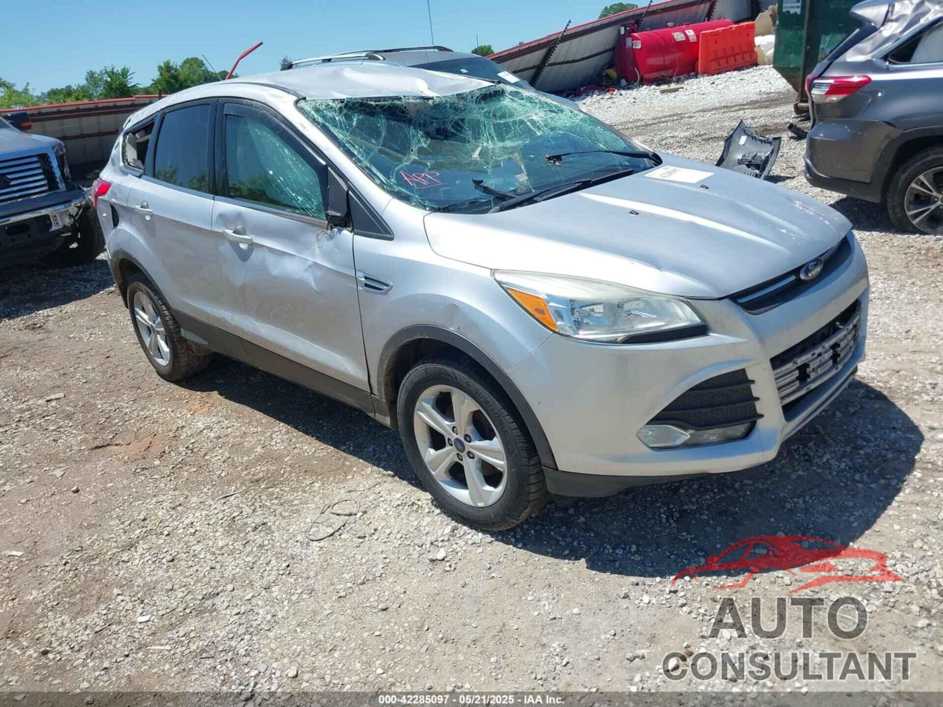FORD ESCAPE 2016 - 1FMCU0G73GUC44986