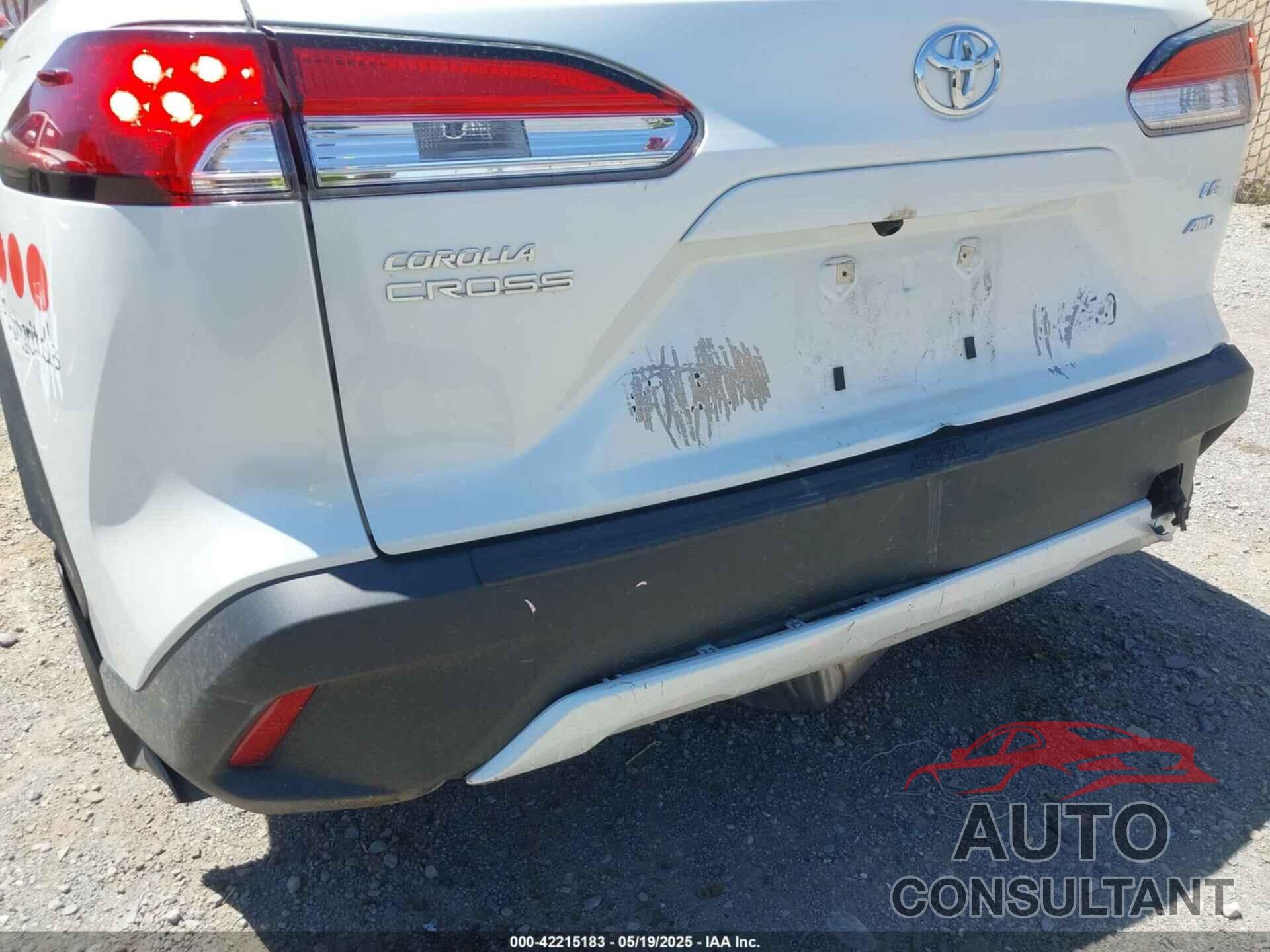 TOYOTA COROLLA CROSS 2022 - 7MUCAABG5NV036643