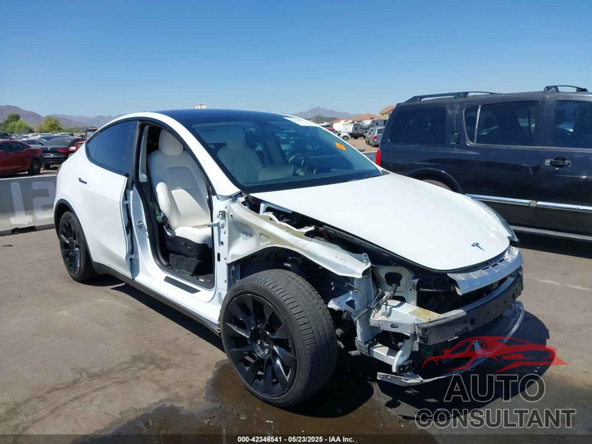 TESLA MODEL Y 2021 - 5YJYGDEE9MF158242