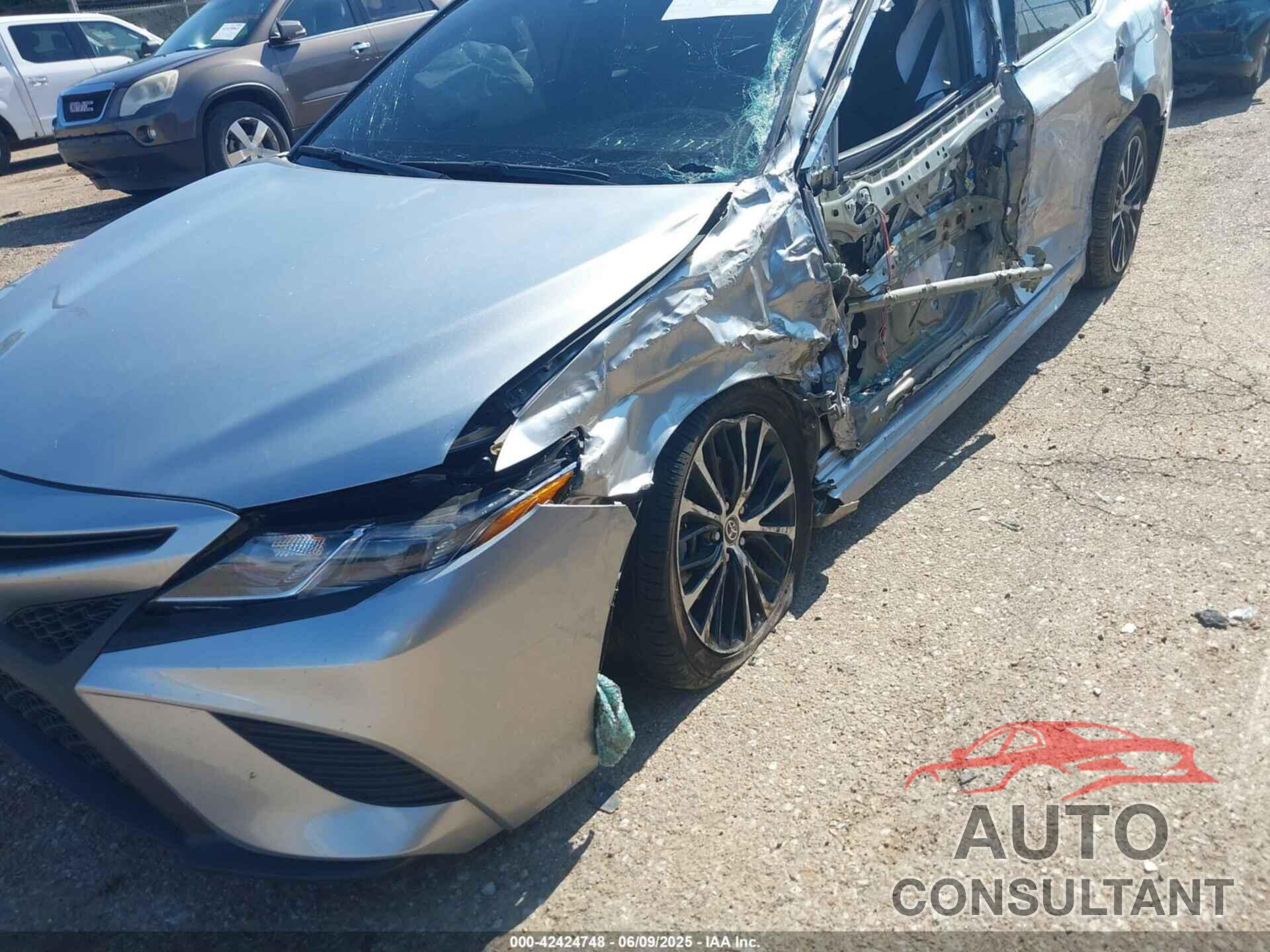 TOYOTA CAMRY 2020 - 4T1M11AK3LU988453