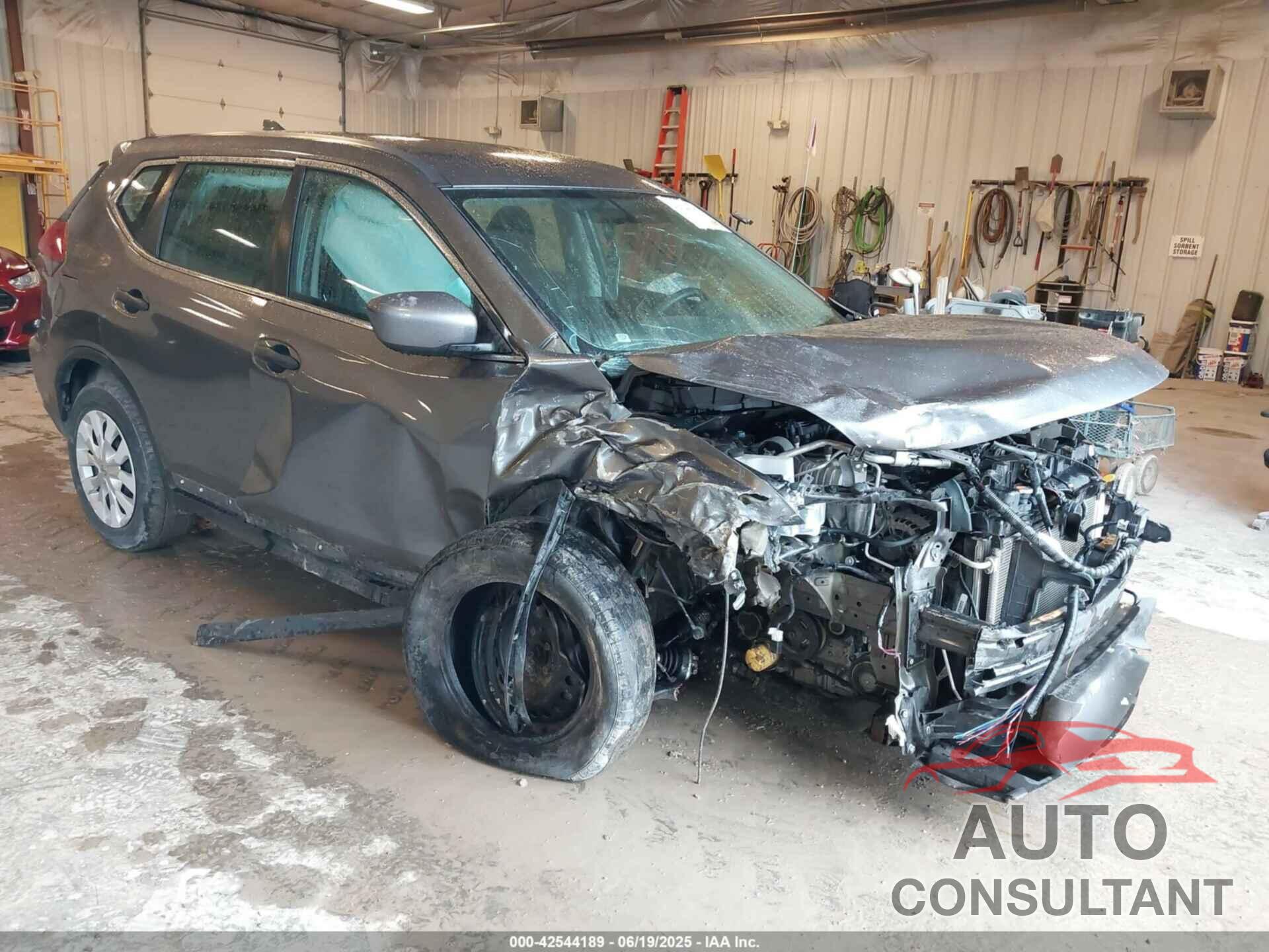 NISSAN ROGUE 2018 - 5N1AT2MV4JC770548