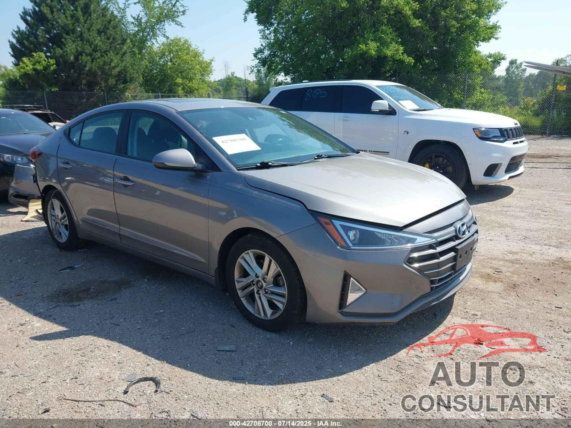 HYUNDAI ELANTRA 2020 - KMHD84LF0LU945086