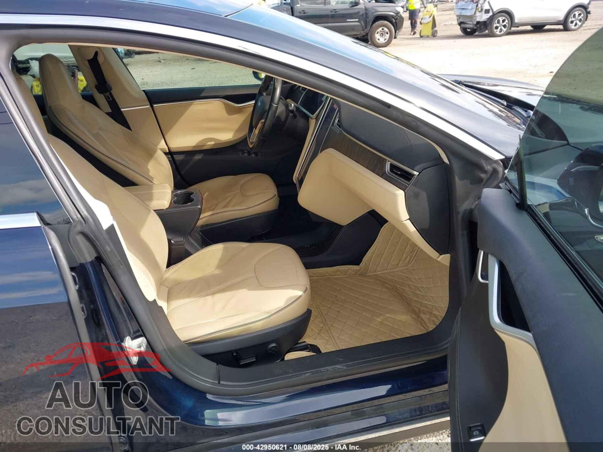 TESLA MODEL S 2013 - 5YJSA1DN7DFP23658
