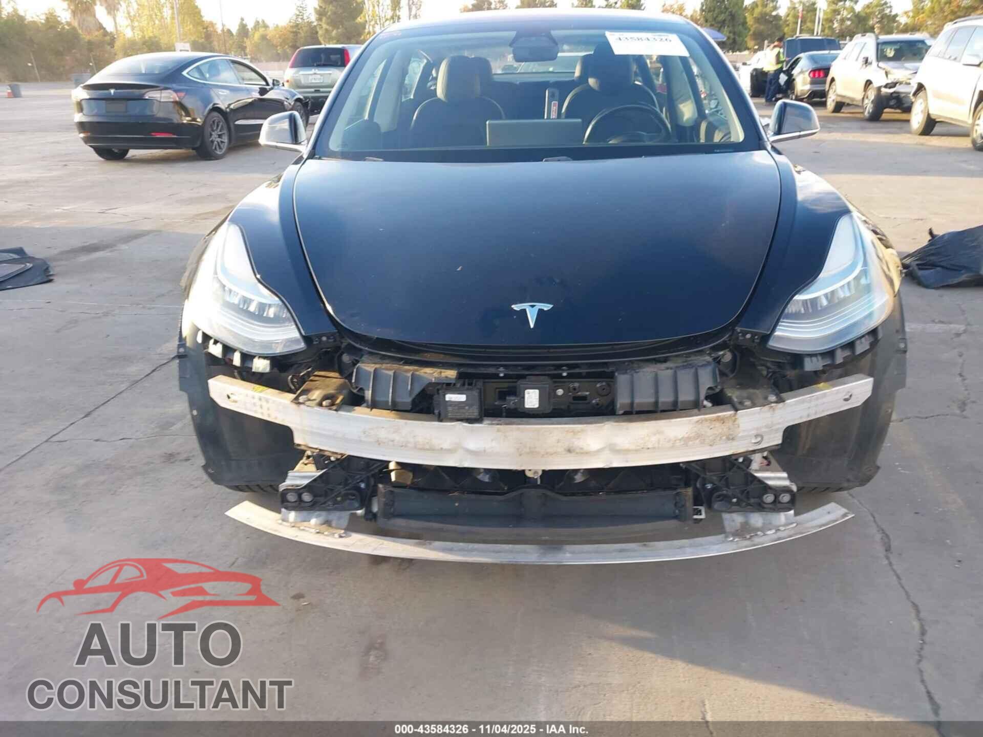 TESLA MODEL 3 2018 - 5YJ3E1EA5JF028014