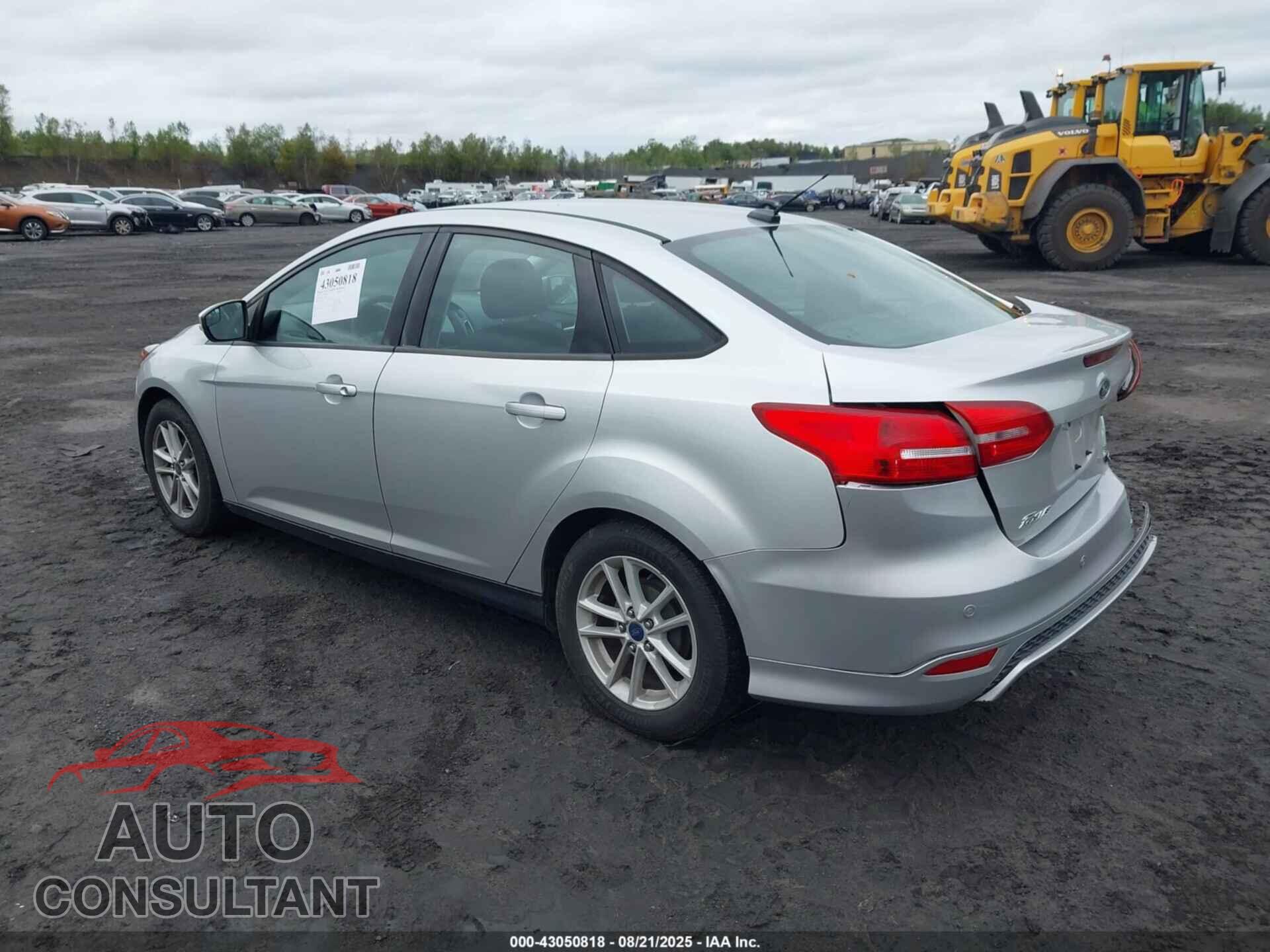 FORD FOCUS 2015 - 1FADP3F21FL280256