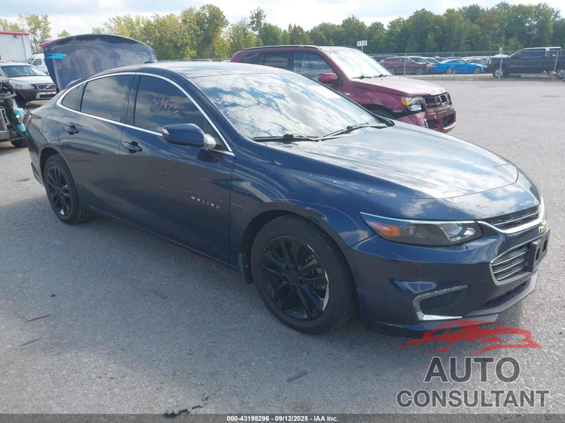 CHEVROLET MALIBU 2017 - 1G1ZE5ST6HF221357