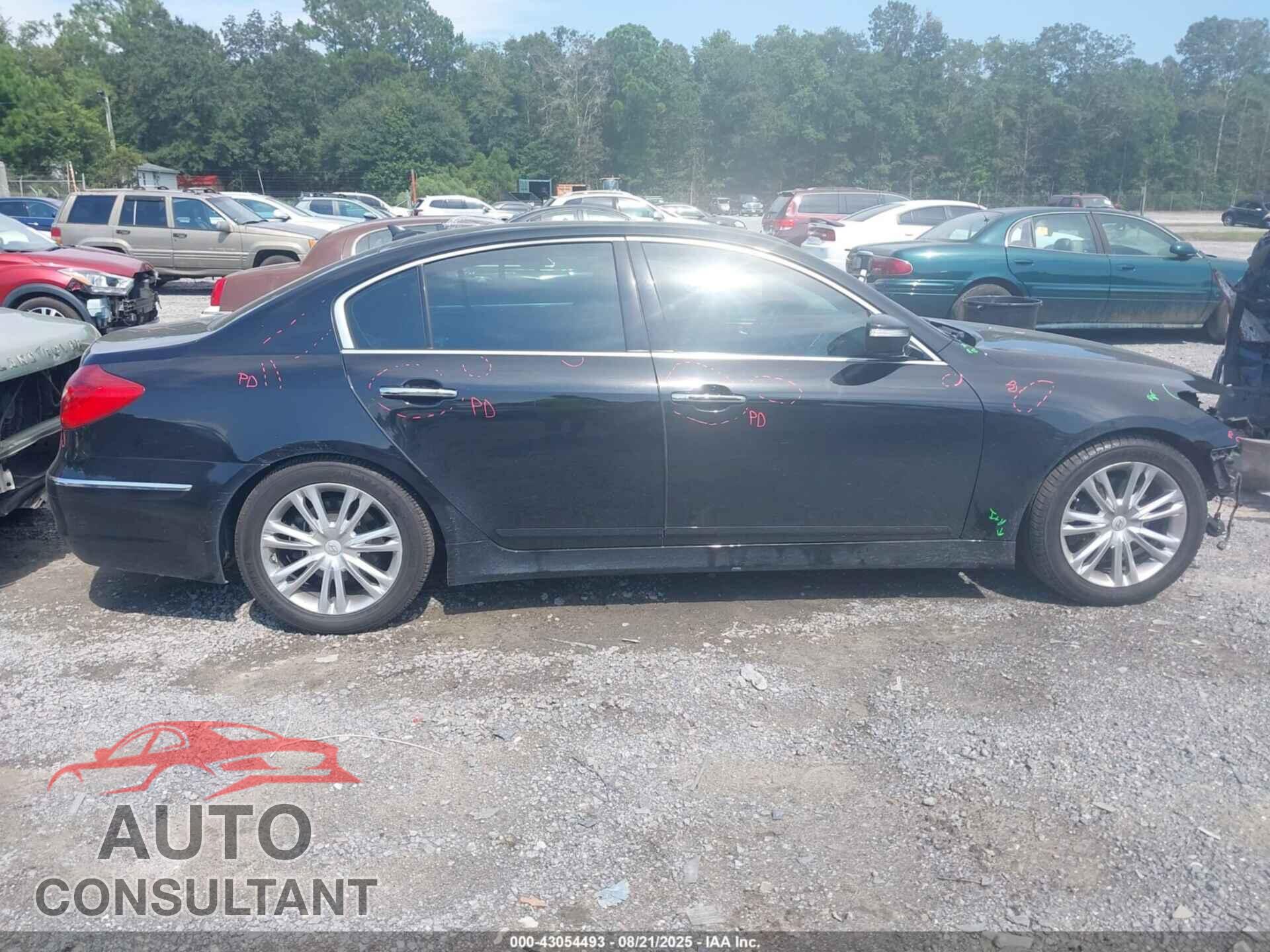 HYUNDAI GENESIS 2014 - KMHGC4DD8EU263049