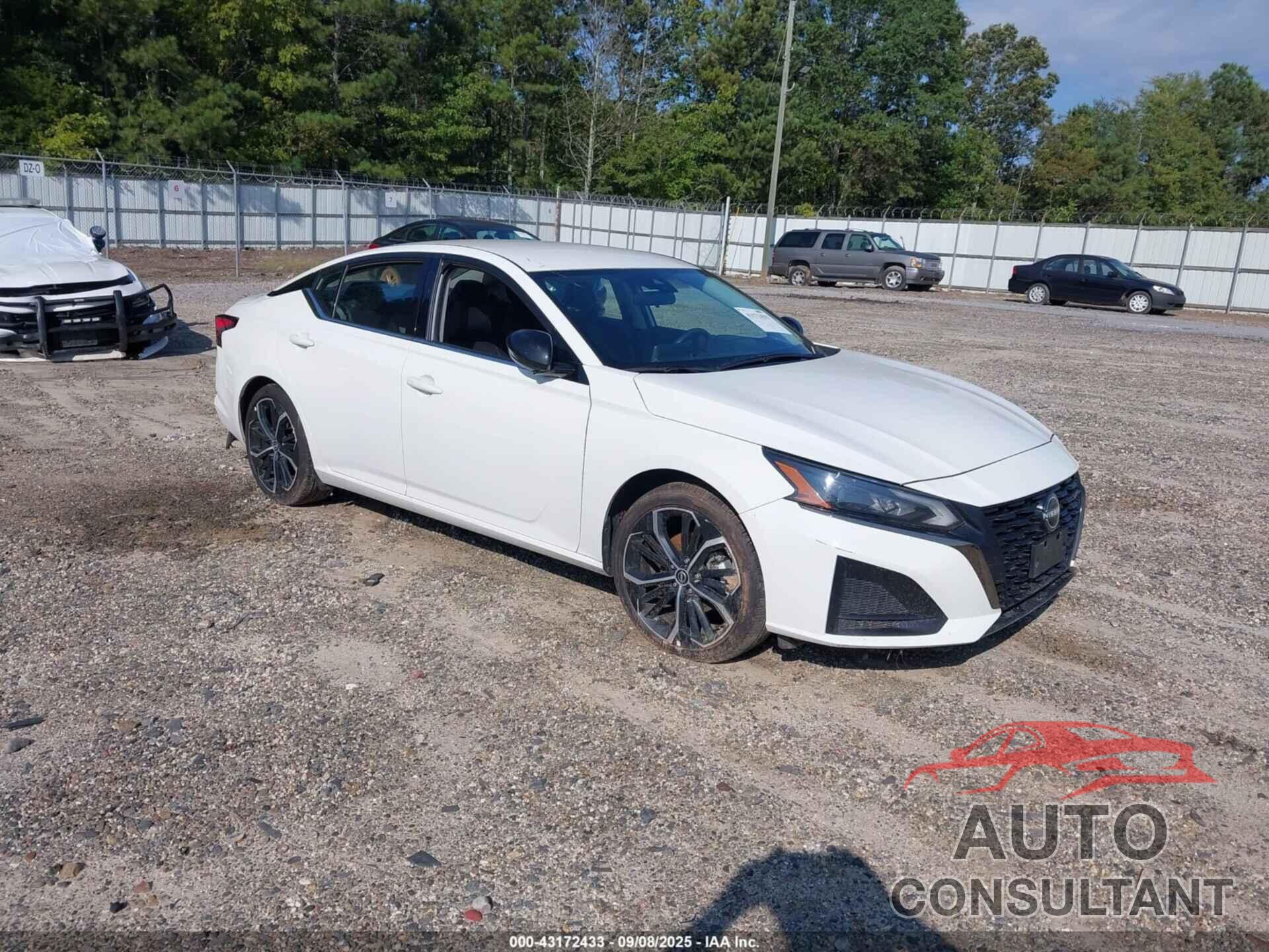 NISSAN ALTIMA 2024 - 1N4BL4CV6RN367487