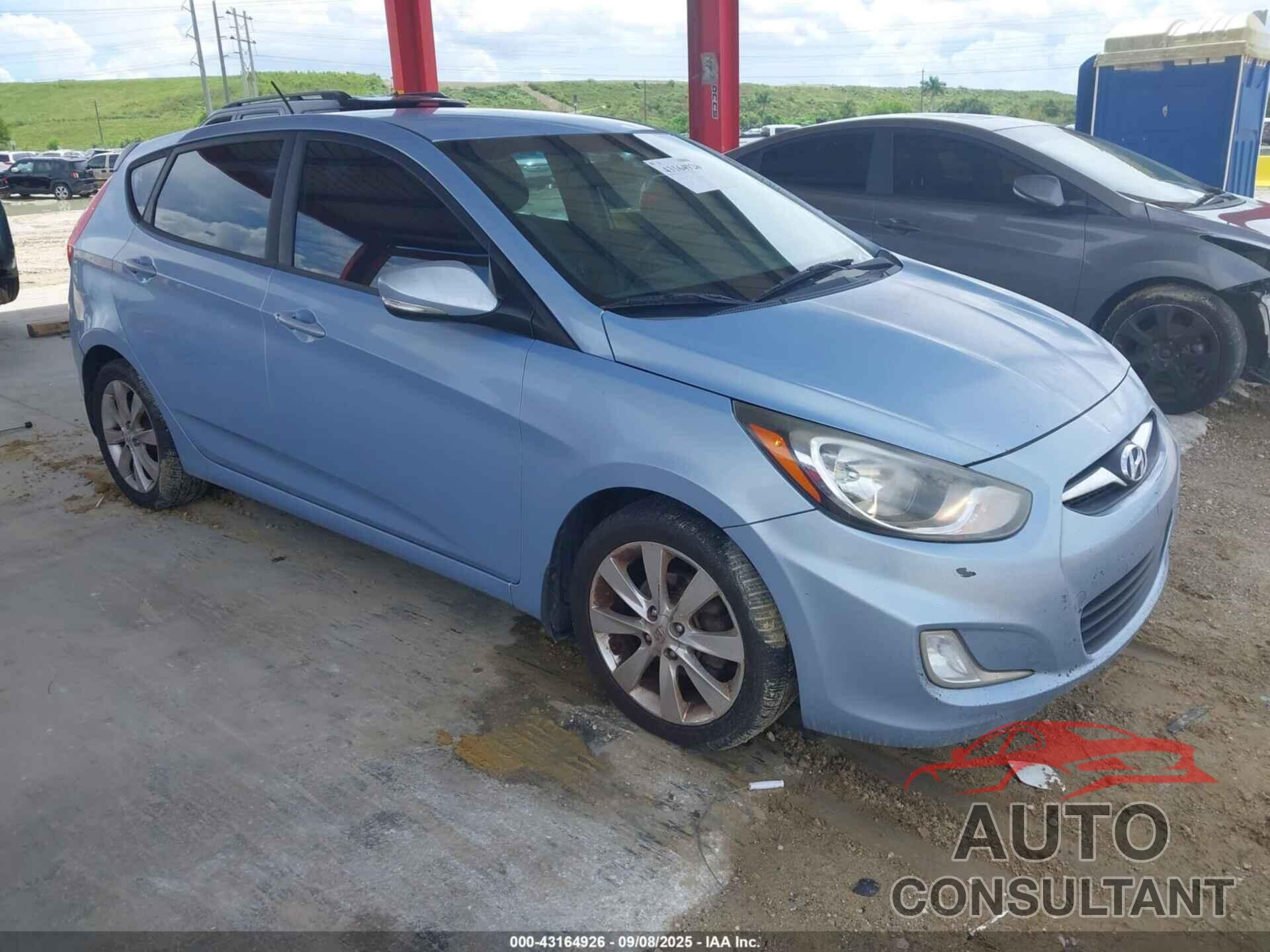 HYUNDAI ACCENT 2013 - KMHCU5AE1DU086048