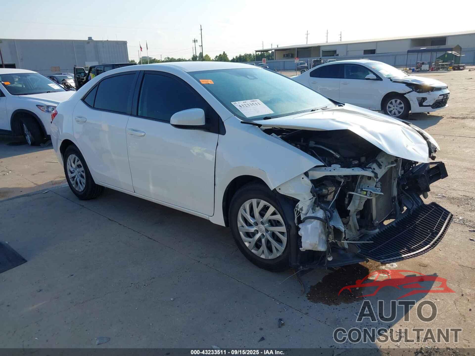 TOYOTA COROLLA 2017 - 5YFBURHE4HP707590