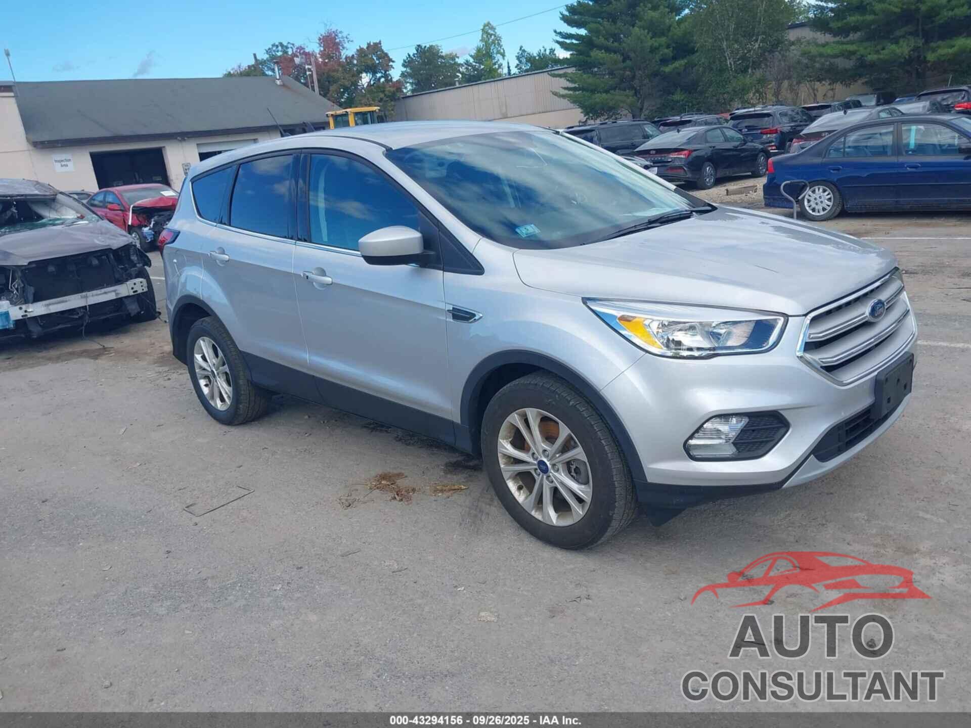 FORD ESCAPE 2019 - 1FMCU9GD5KUB42608