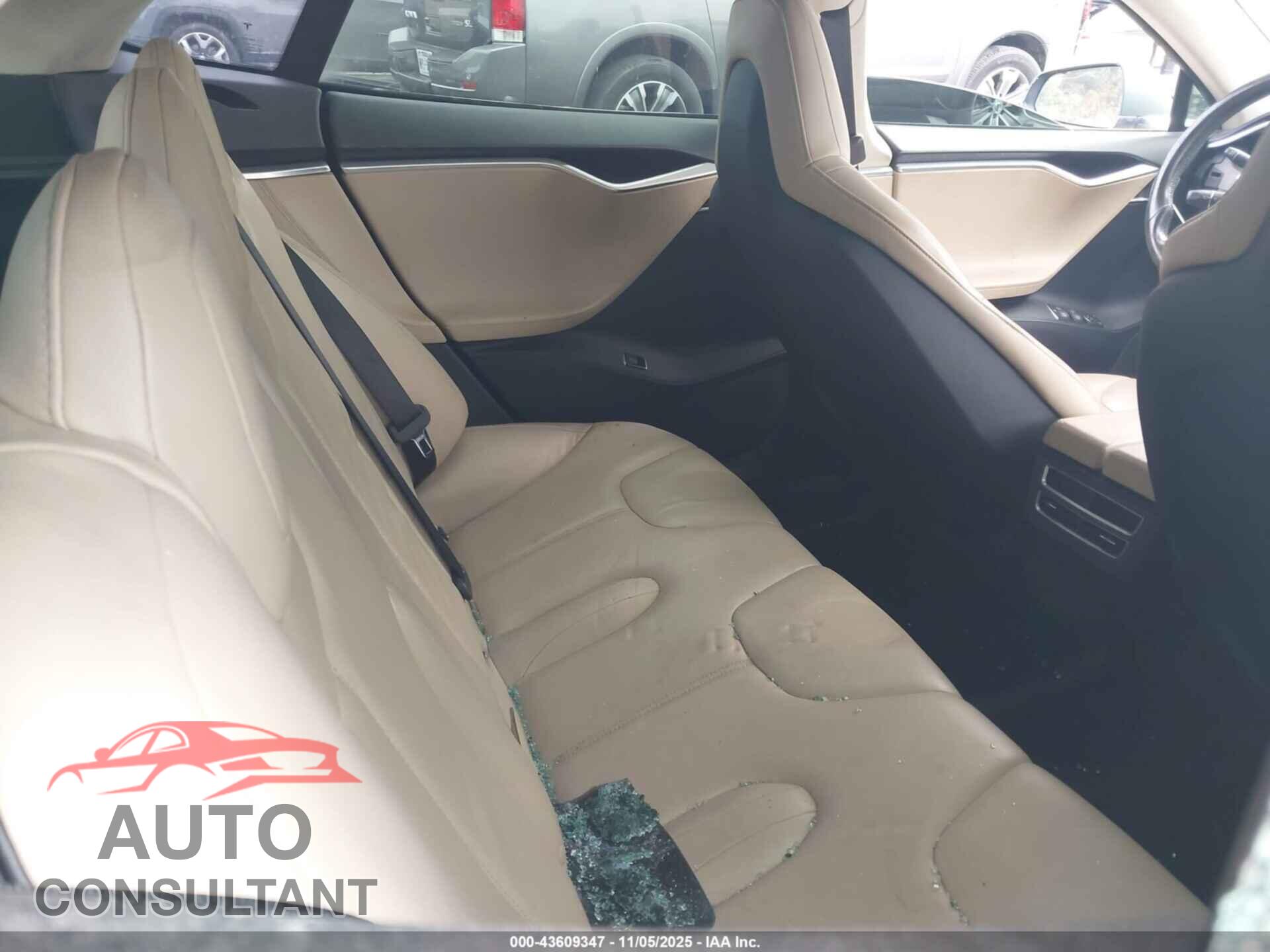 TESLA MODEL S 2013 - 5YJSA1CG3DFP20078