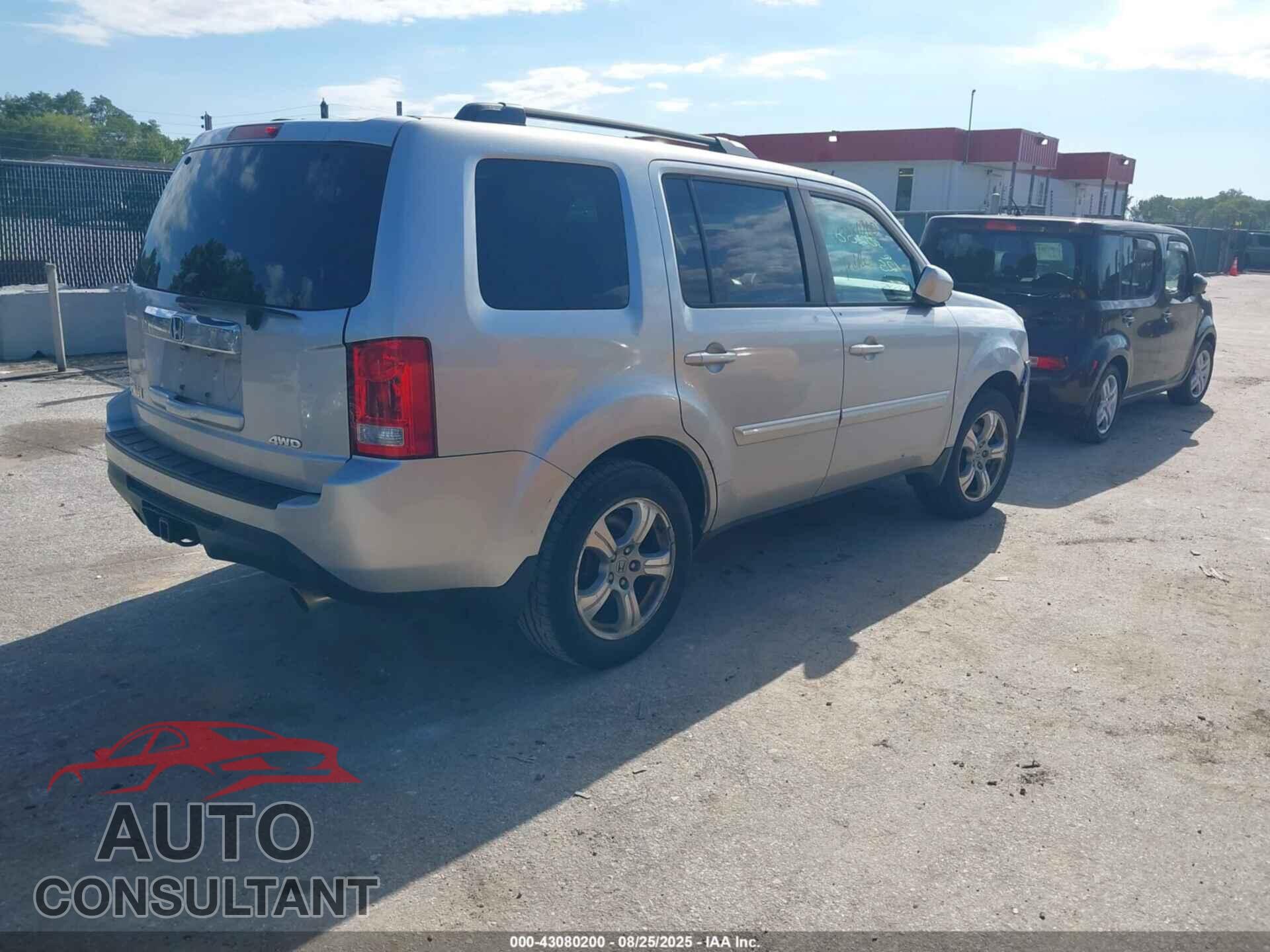 HONDA PILOT 2012 - 5FNYF4H63CB036529