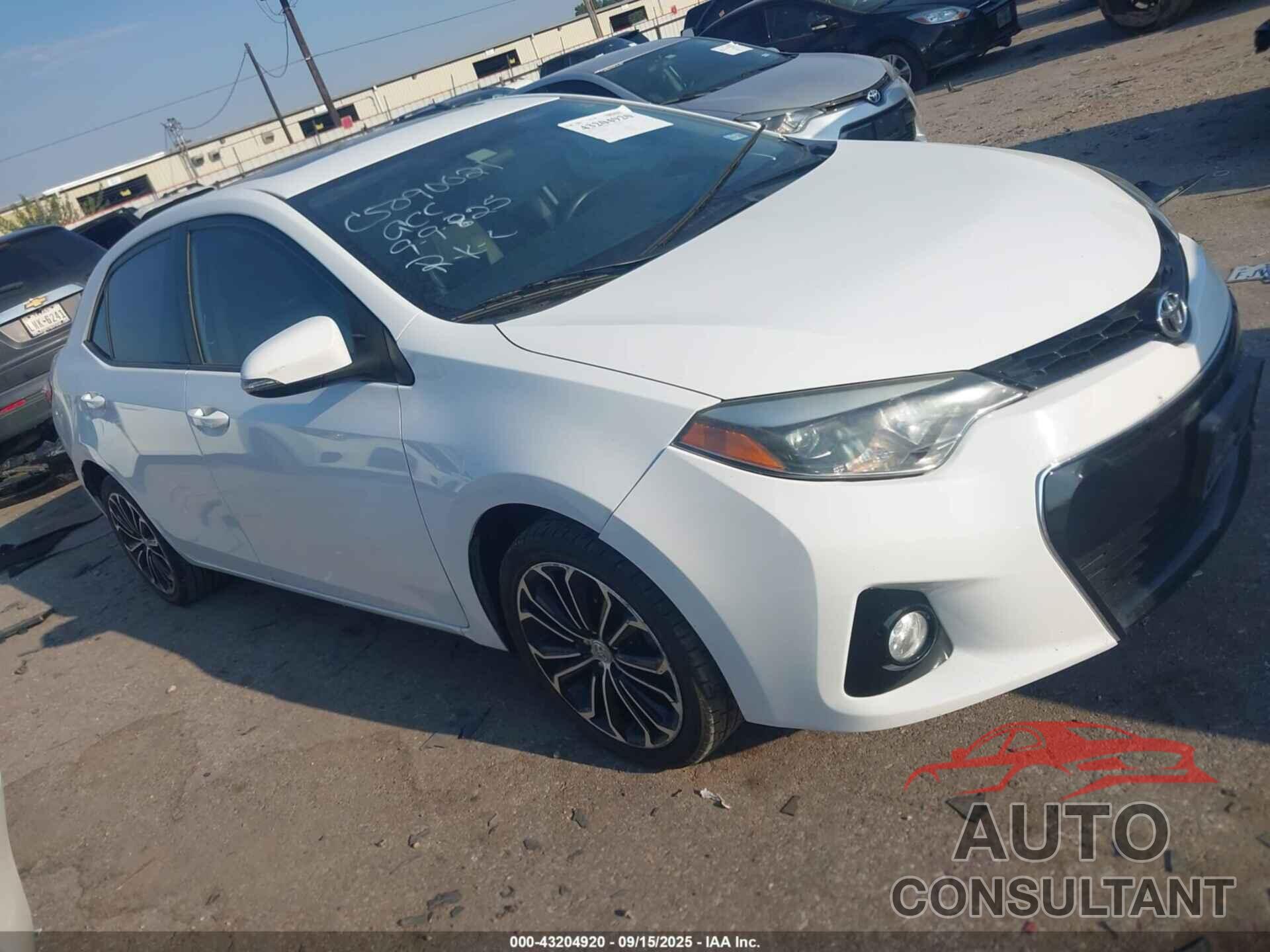 TOYOTA COROLLA 2015 - 5YFBURHE1FP240481