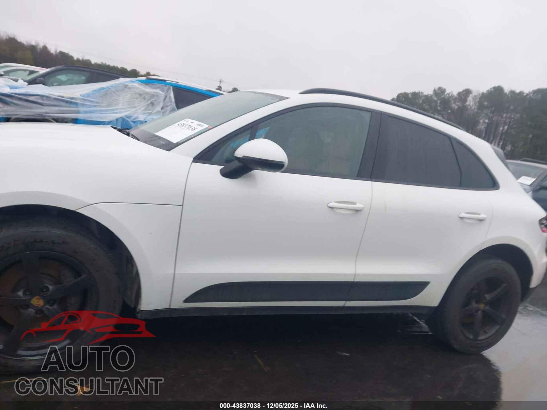 PORSCHE MACAN 2017 - WP1AA2A51HLB06683