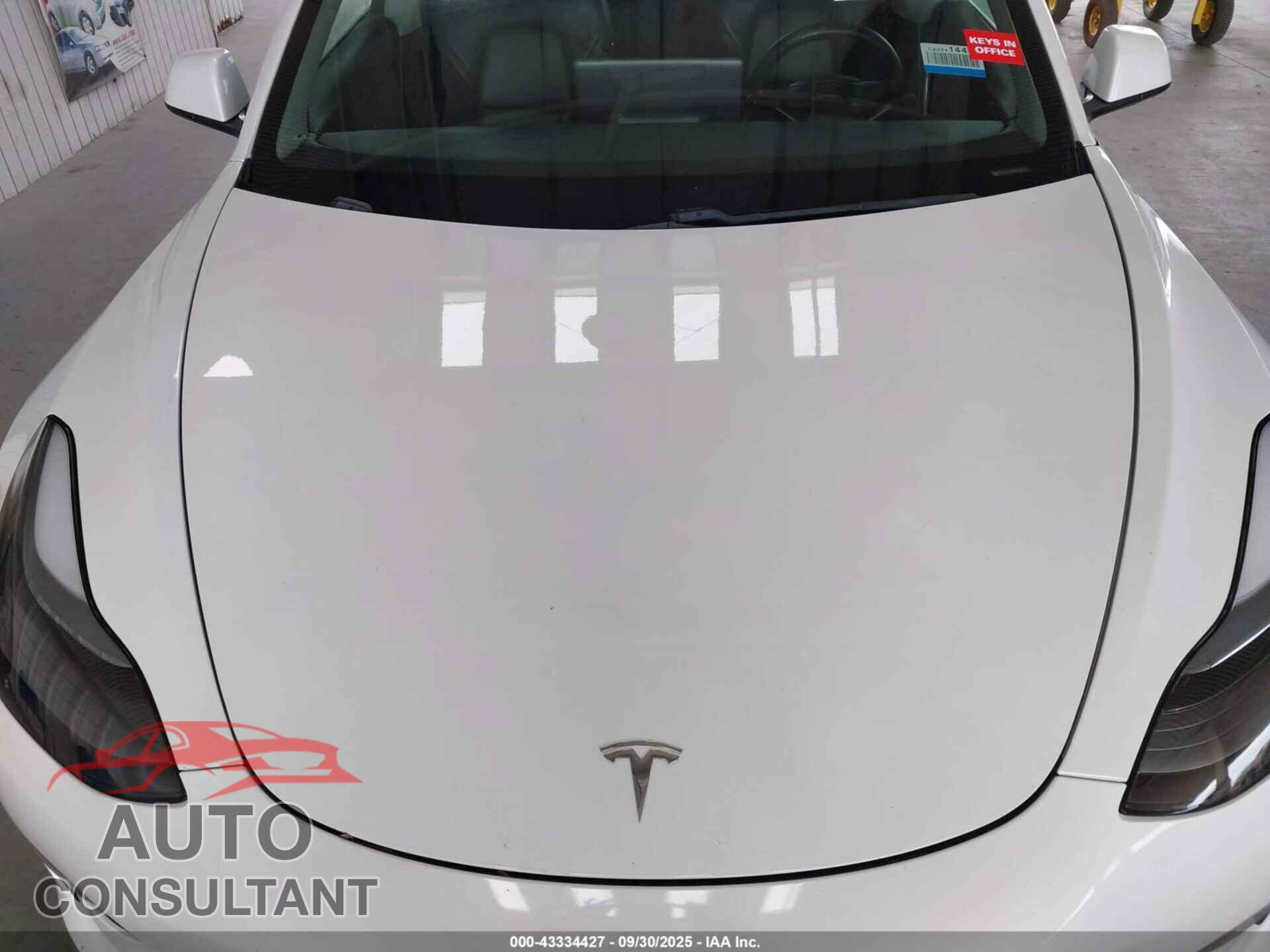 TESLA MODEL 3 2021 - 5YJ3E1EA2MF850581