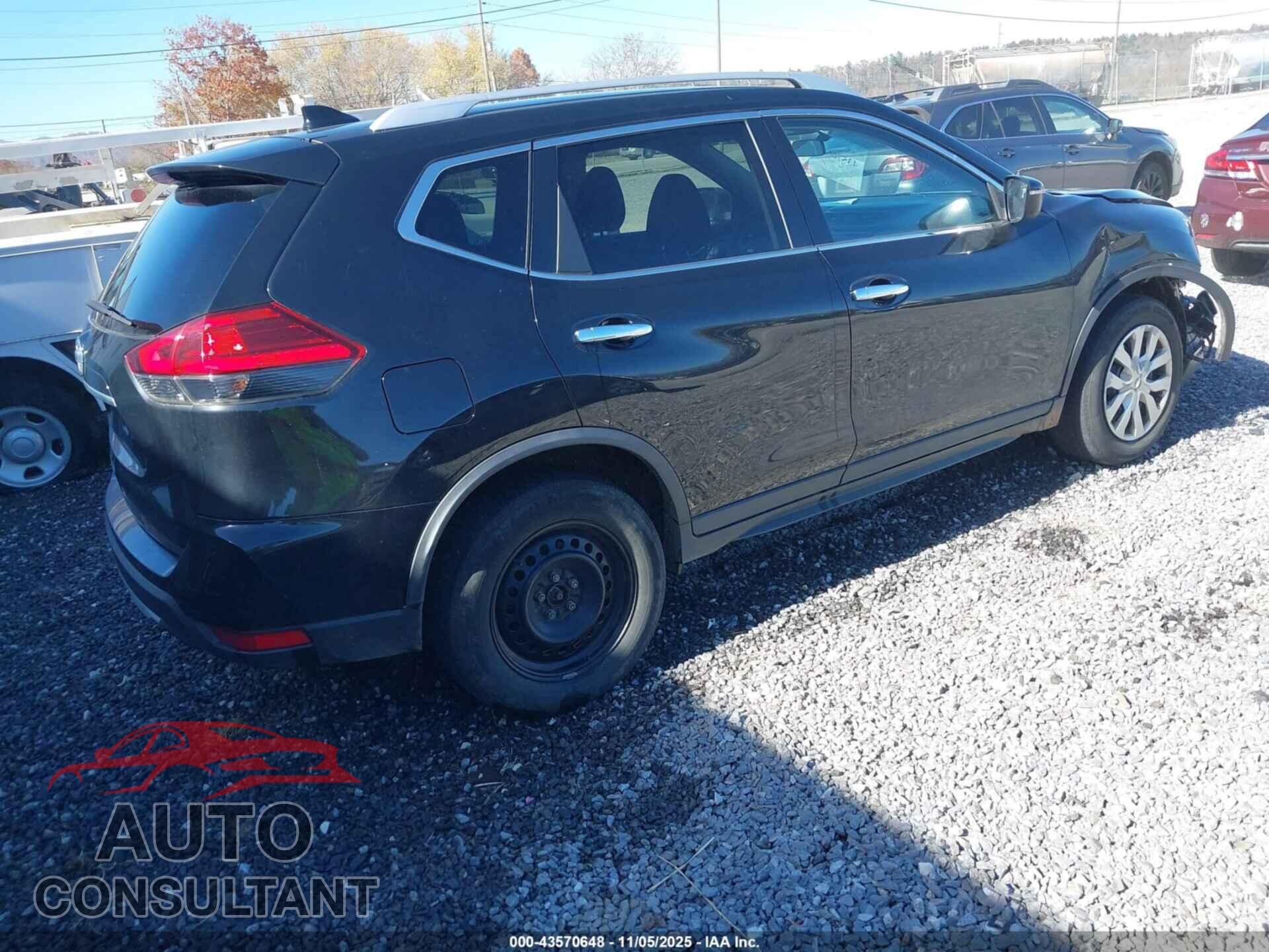 NISSAN ROGUE 2017 - KNMAT2MV7HP573199