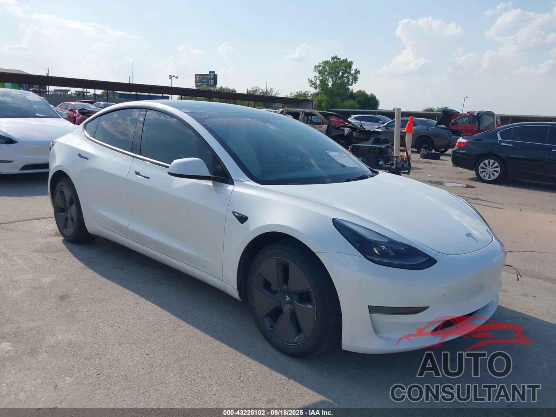 TESLA MODEL 3 2023 - 5YJ3E1EA3PF650054