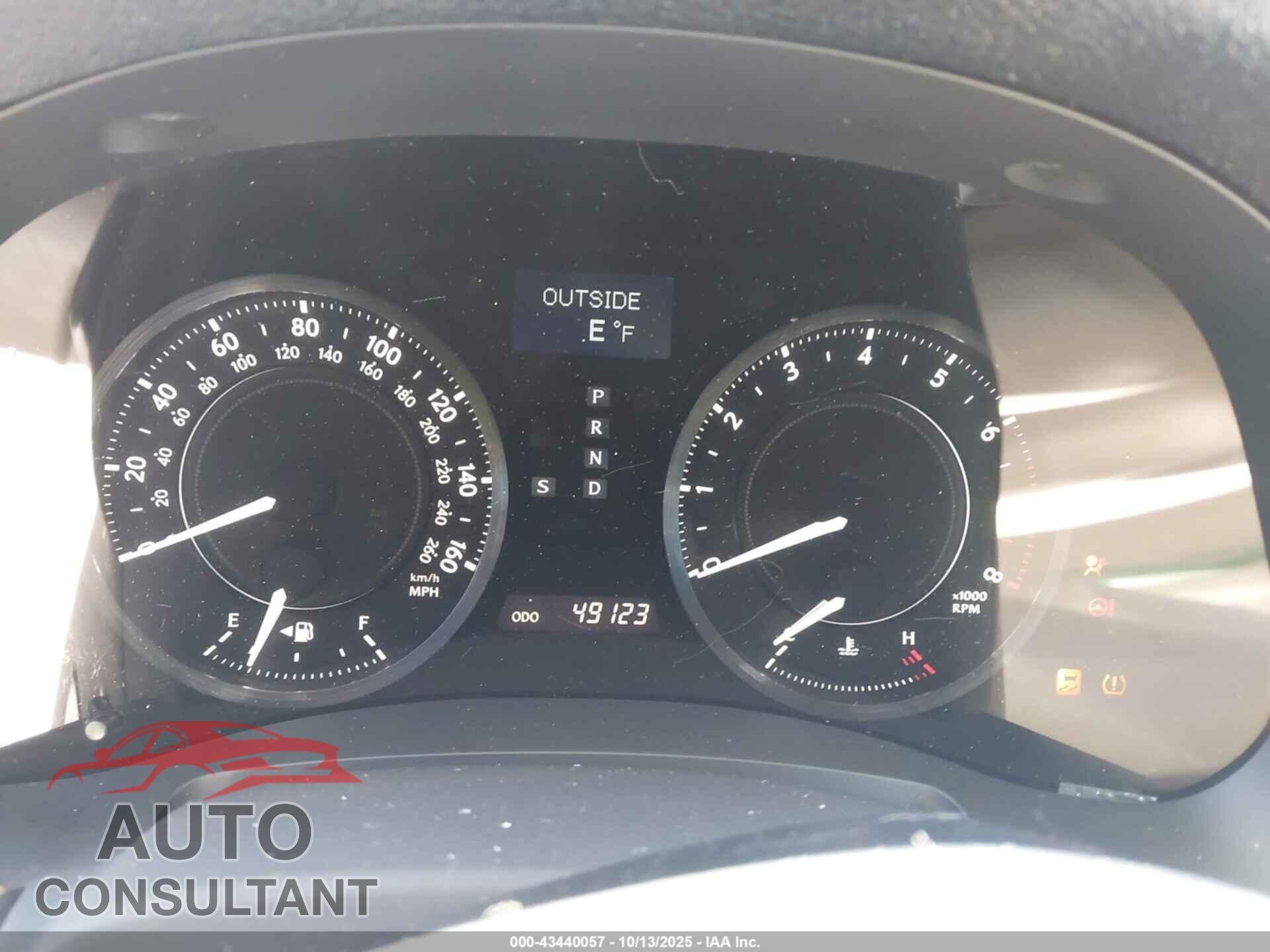 LEXUS IS 250C 2010 - JTHFF2C2XA2513729