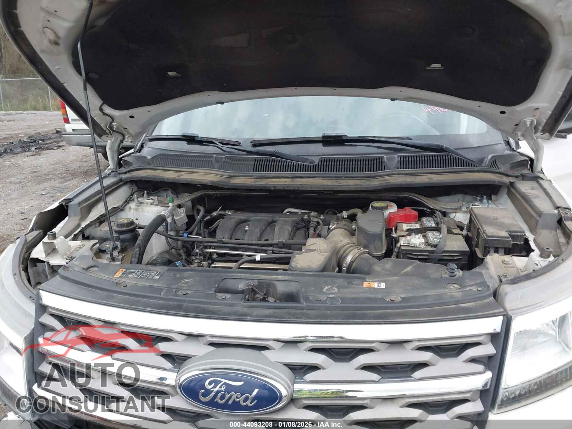 FORD EXPLORER 2018 - 1FM5K7D81JGB75127