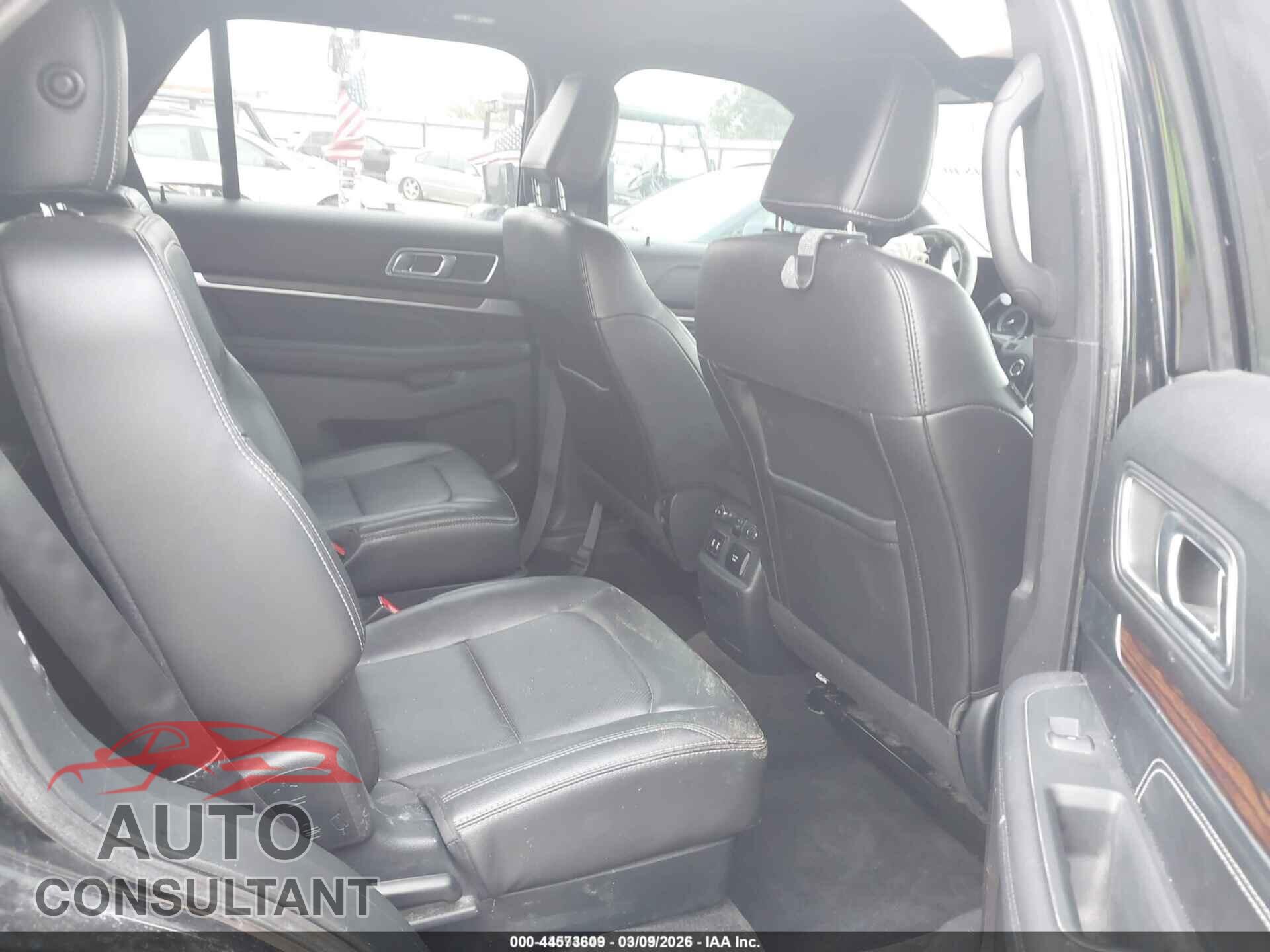 FORD EXPLORER 2018 - 1FM5K7FH5JGB26705