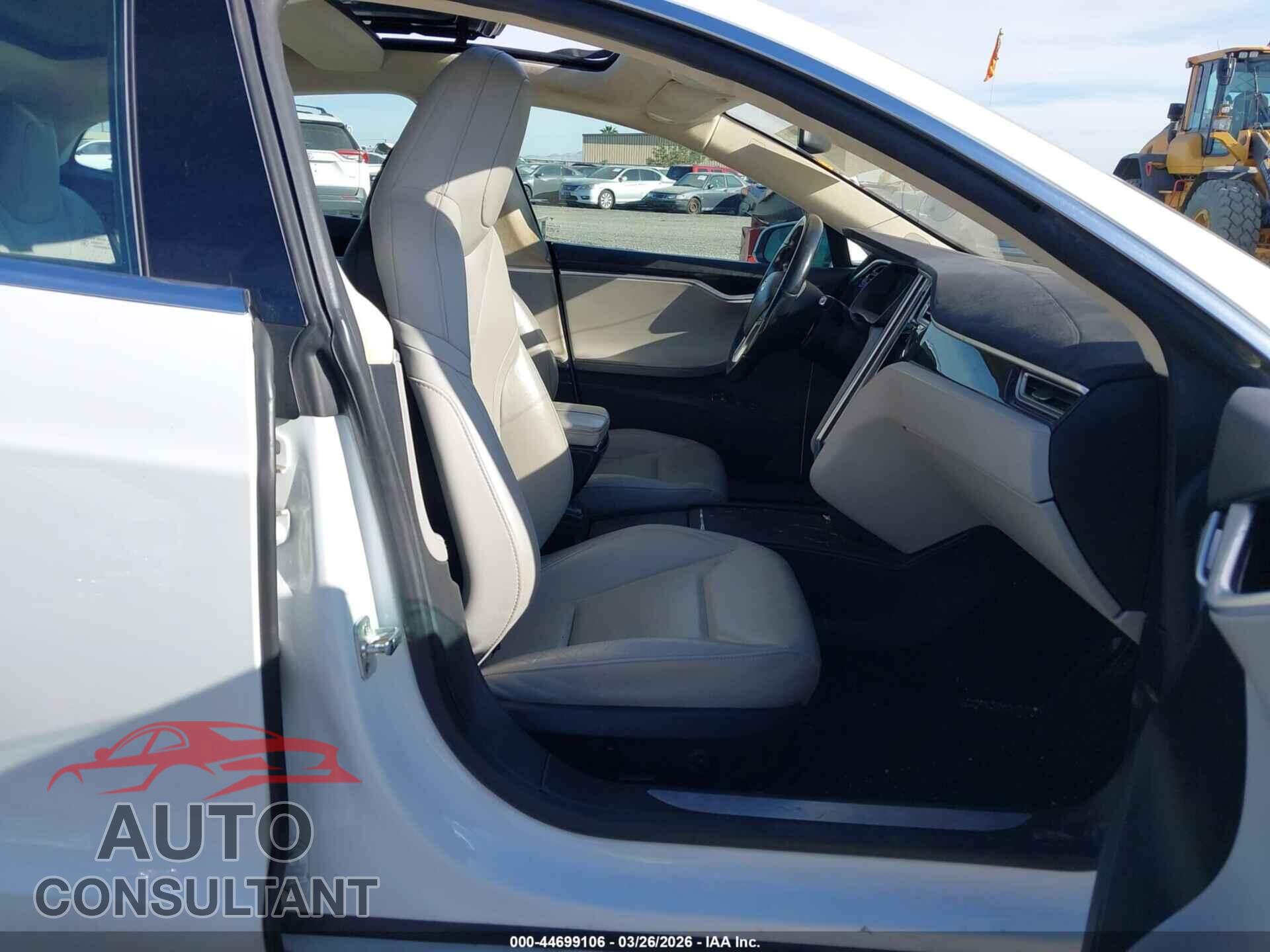 TESLA MODEL S 2016 - 5YJSA1E15GF131739
