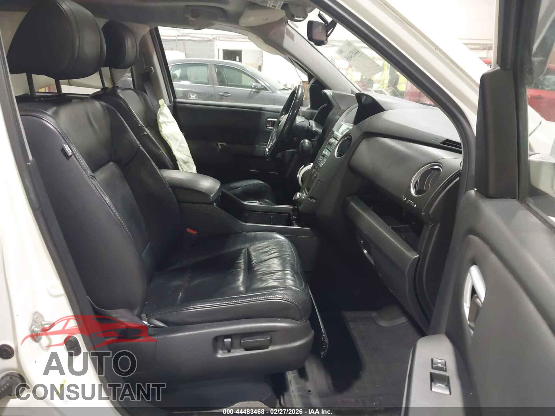 HONDA PILOT 2011 - 5FNYF4H95BB099219
